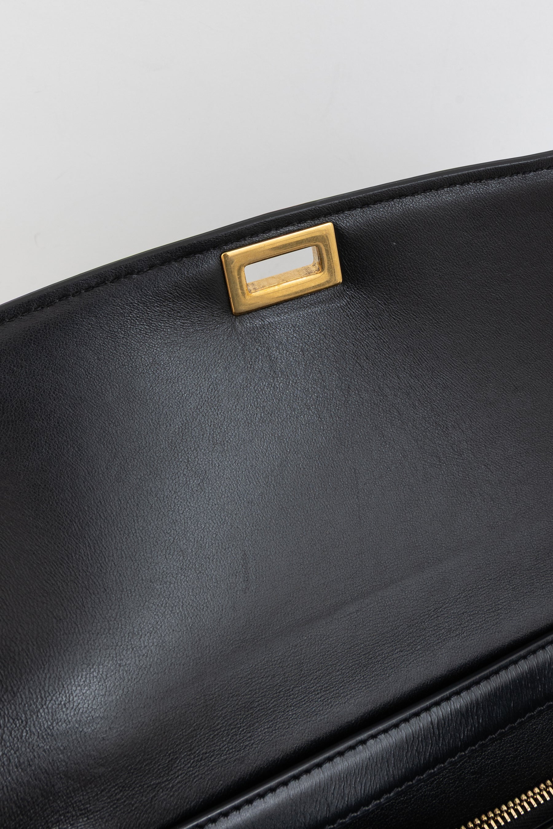 Medium Classic Box Bag