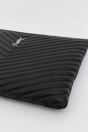 Cassandre Matelassé Tablet Pouch