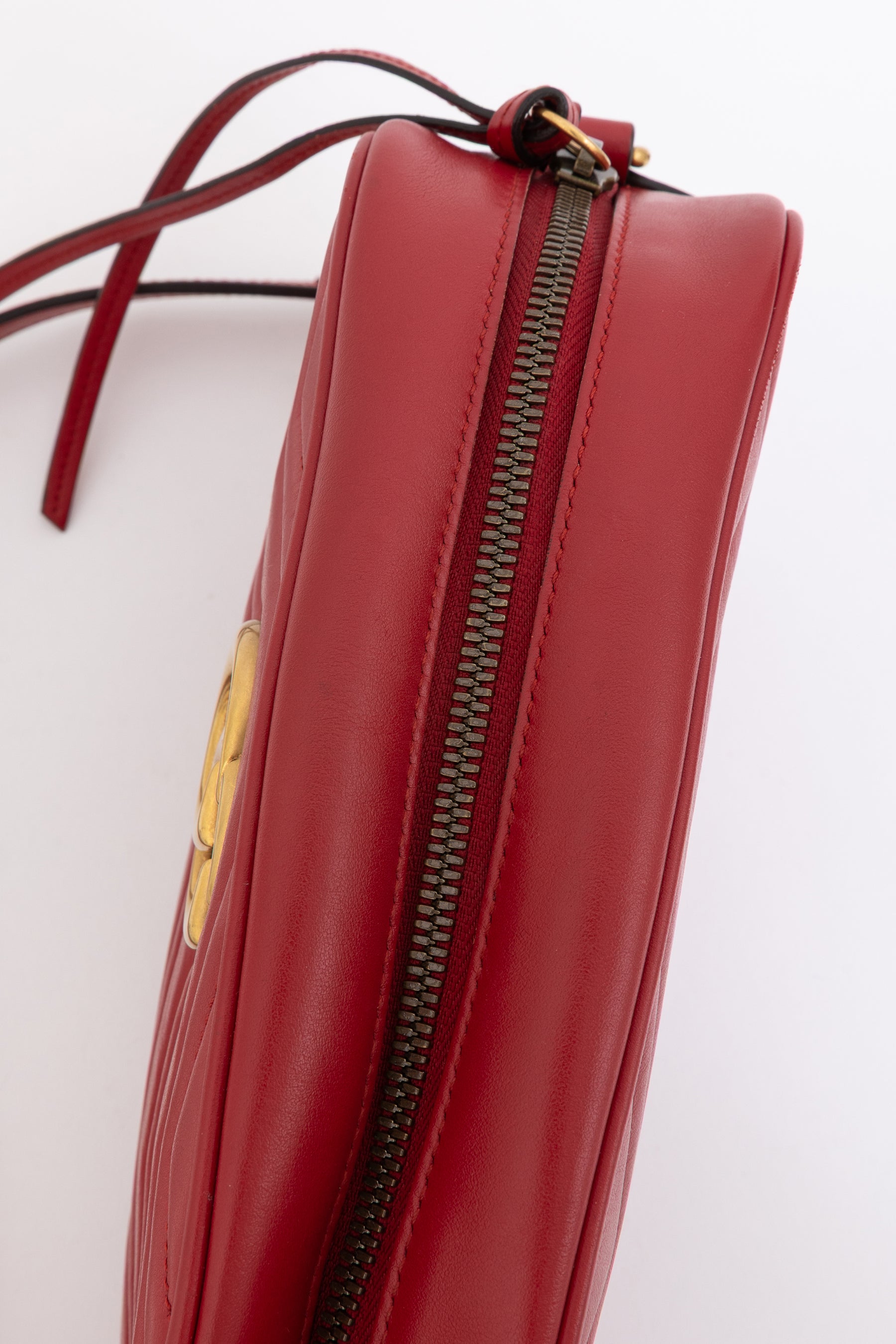 GG Marmont Small Camera Bag