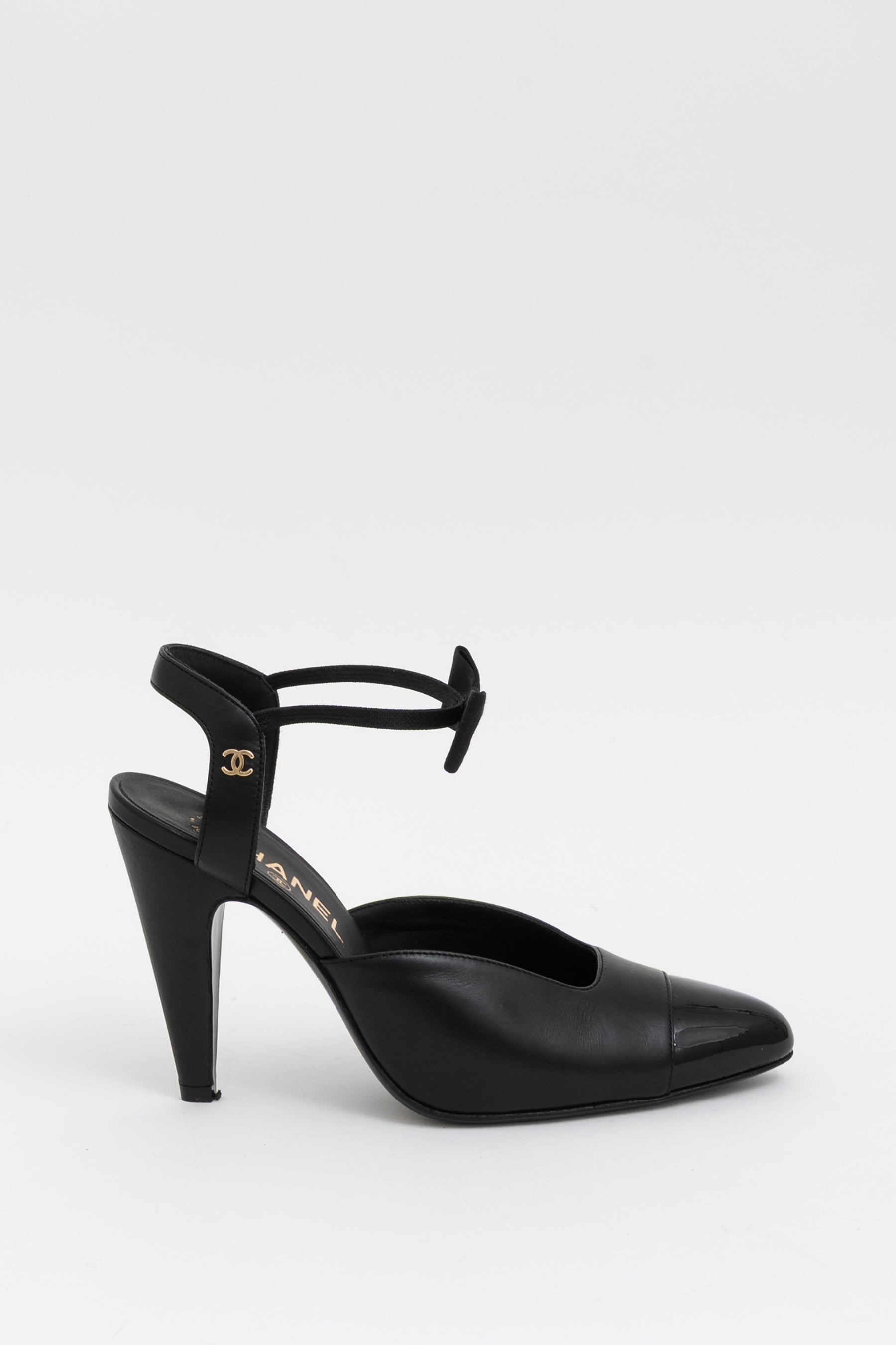 D'Orsay Pumps