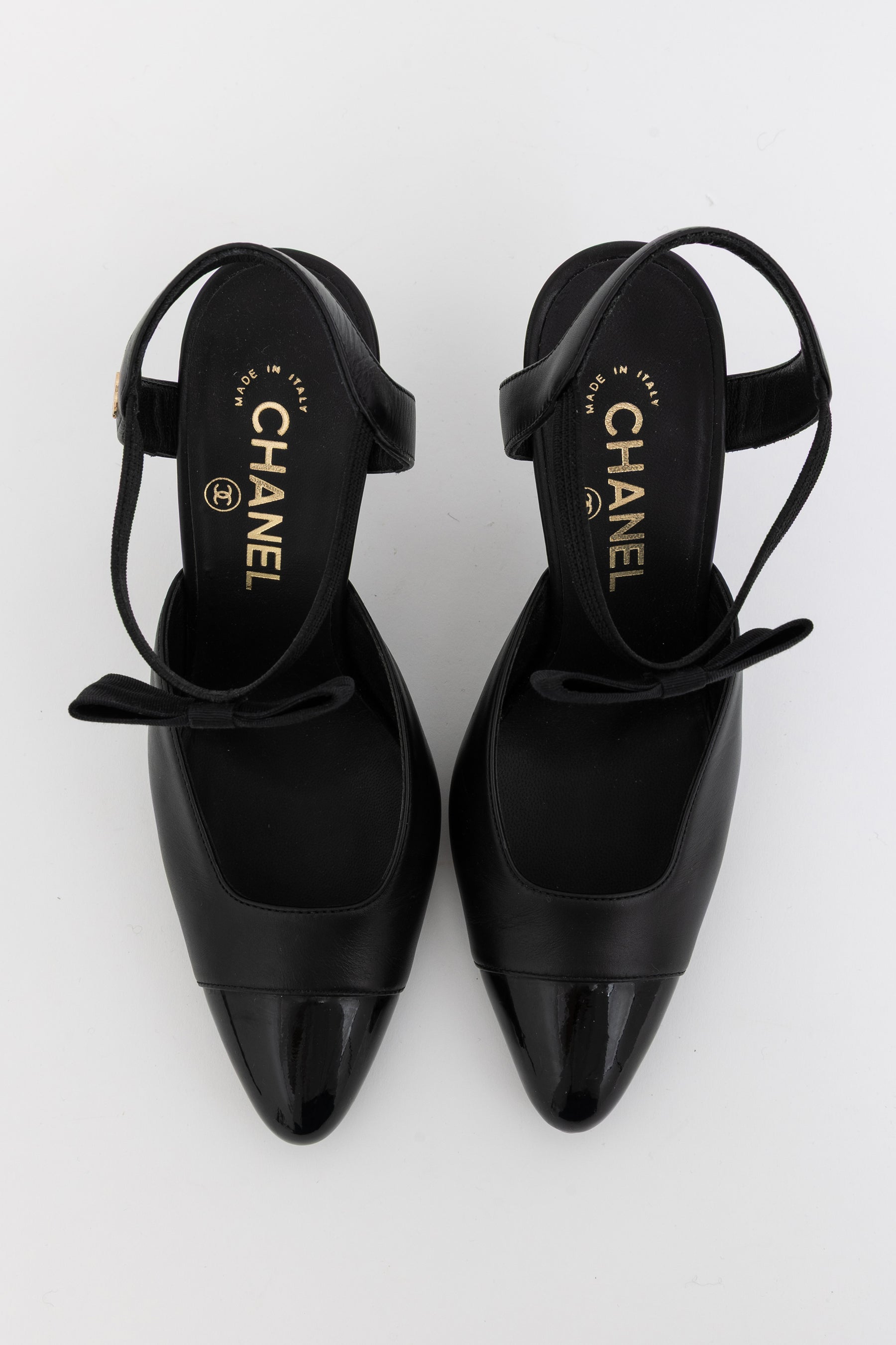 D'Orsay Pumps