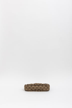 Interlocking G Heart Pochette