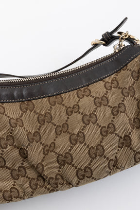 Interlocking G Heart Pochette