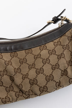 Interlocking G Heart Pochette