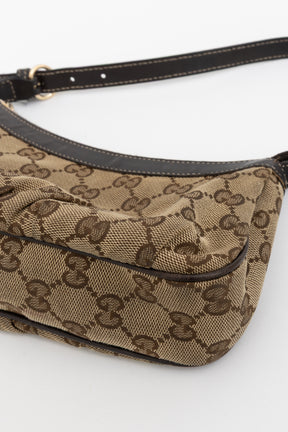 Interlocking G Heart Pochette