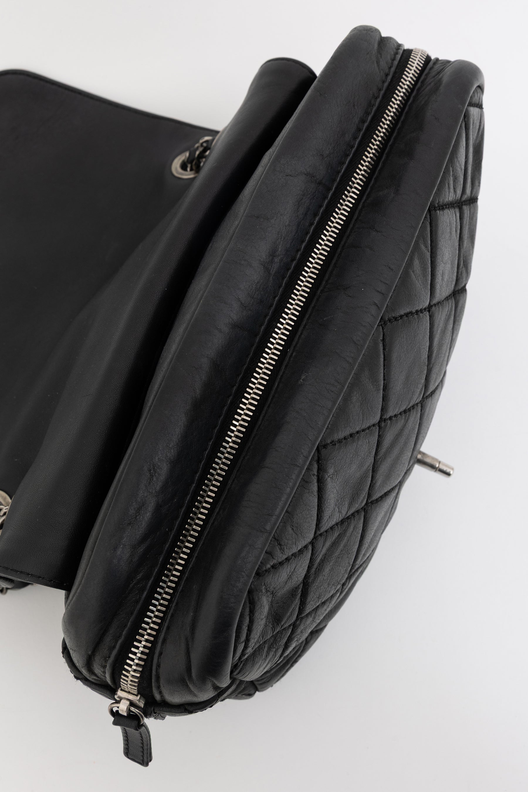 Easy Zip Flap Bag