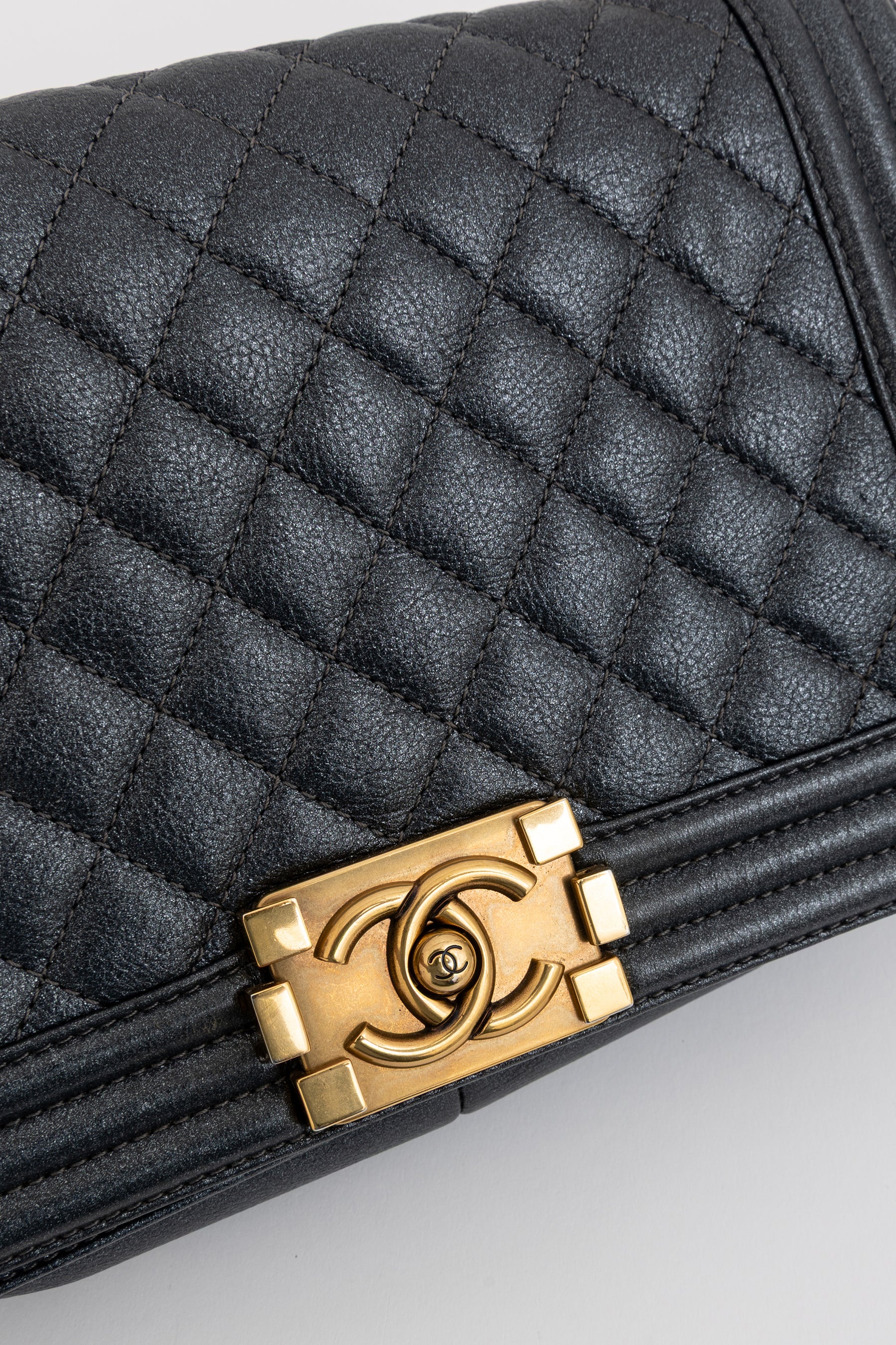 Old Medium Boy Bag