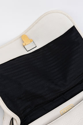Vitello Daino Shoulder Bag