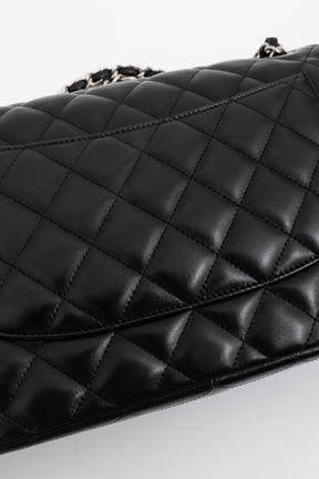 Jumbo Classic Double Flap Bag