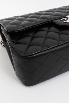 Jumbo Classic Double Flap Bag