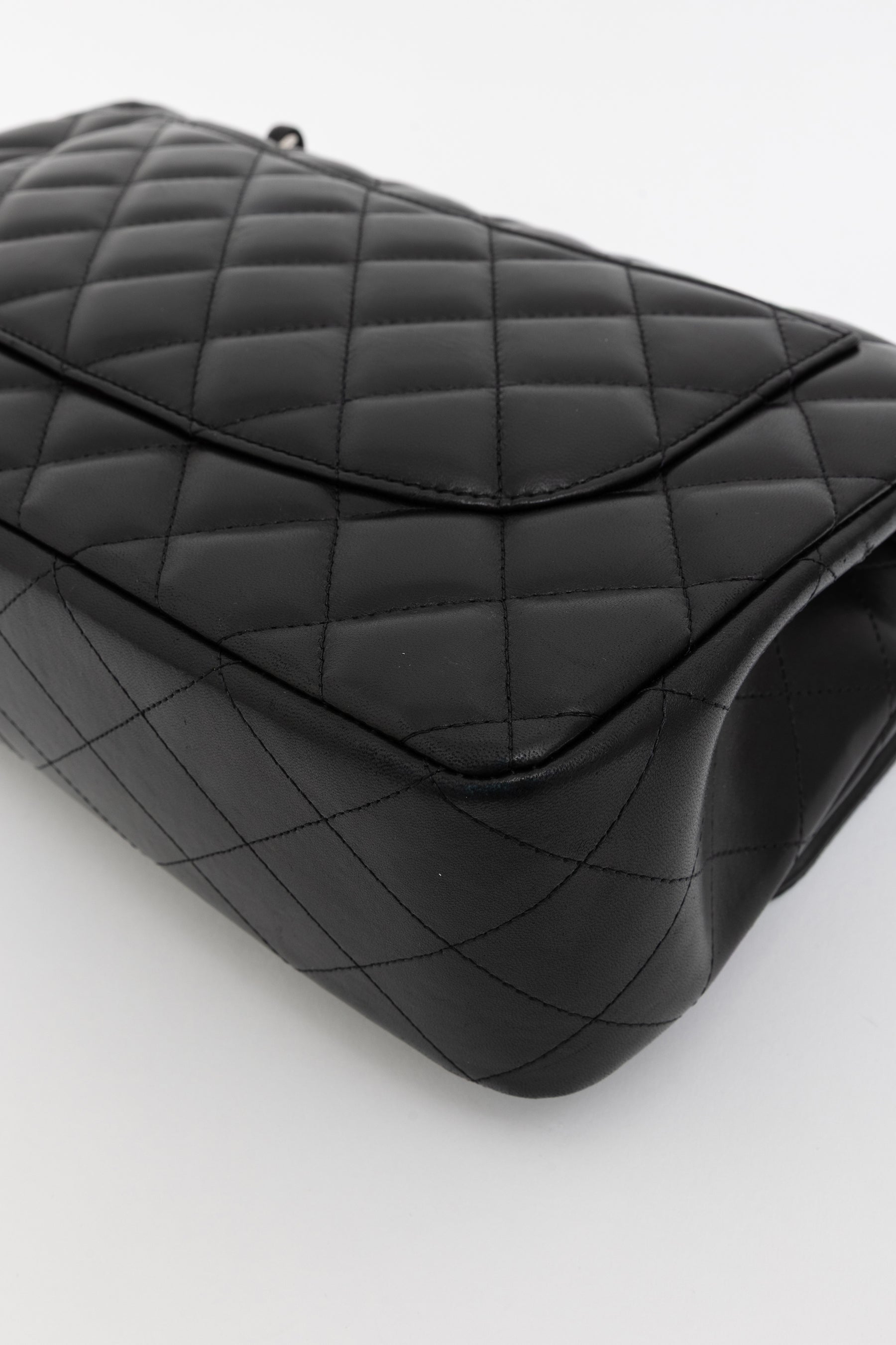 Jumbo Classic Double Flap Bag