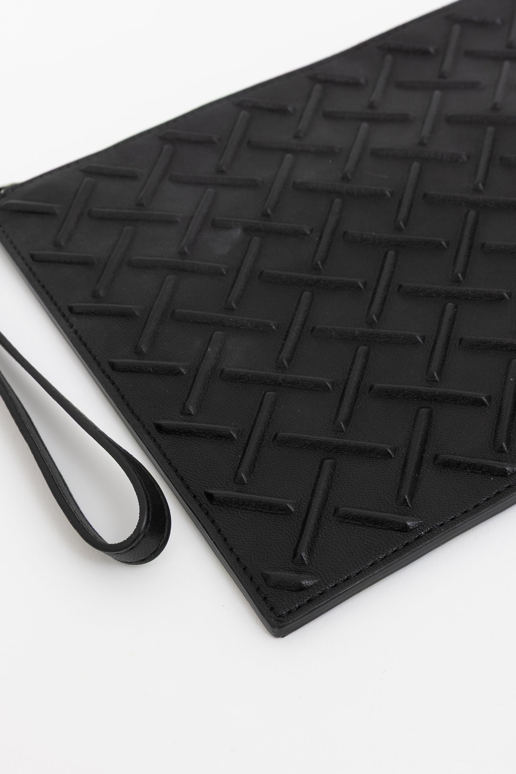 Nappa19 Graphic Pouch