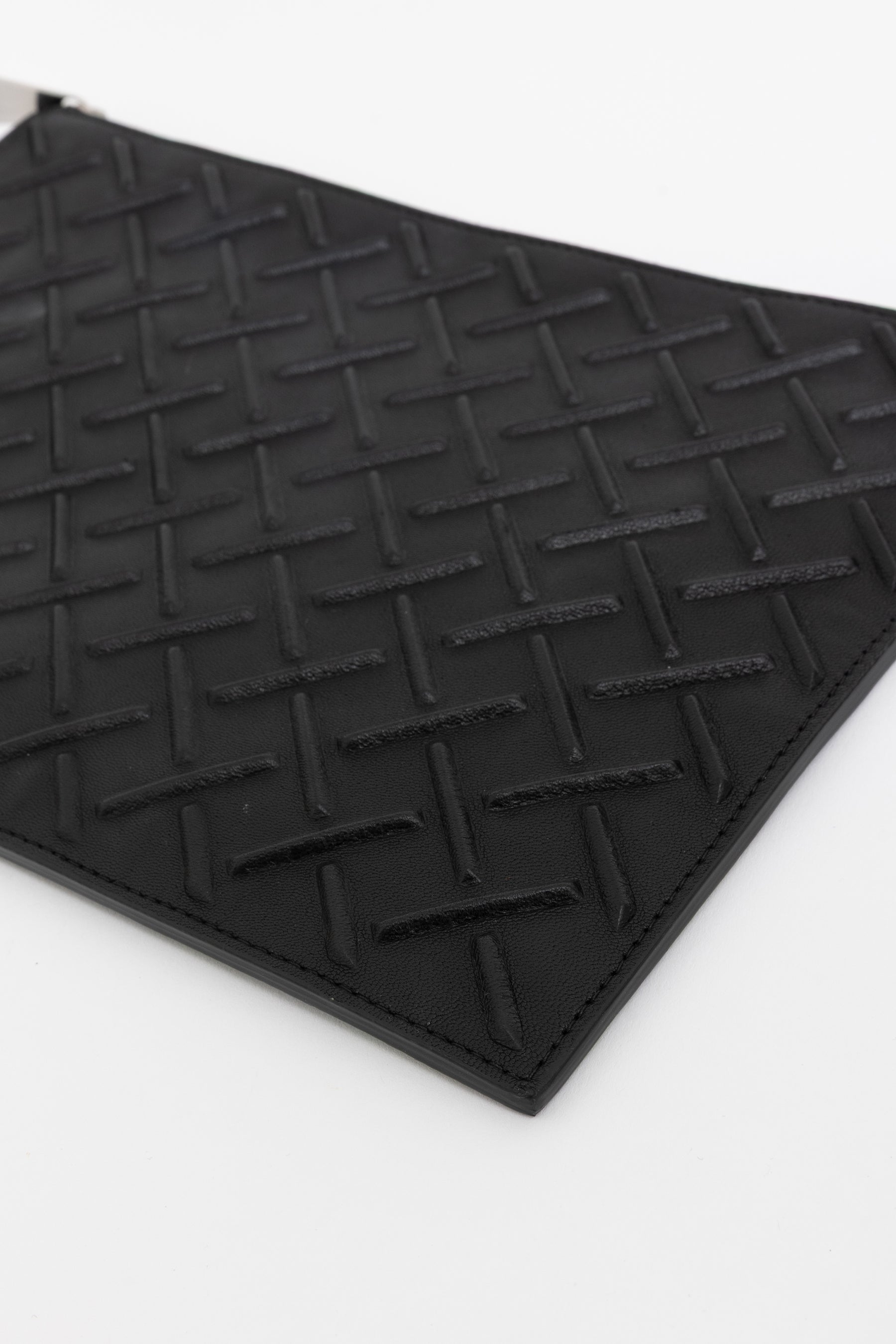 Nappa19 Graphic Pouch