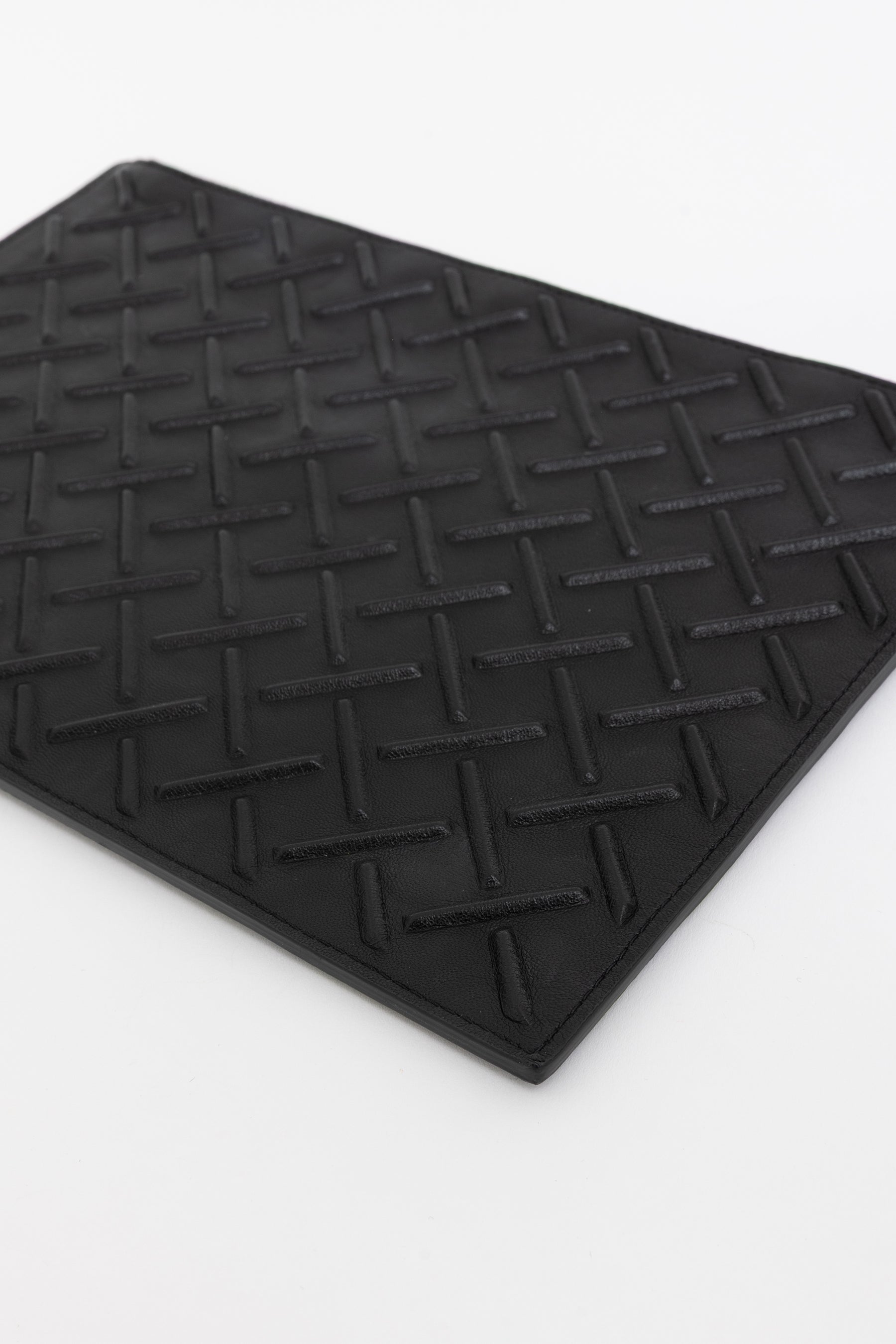 Nappa19 Graphic Pouch