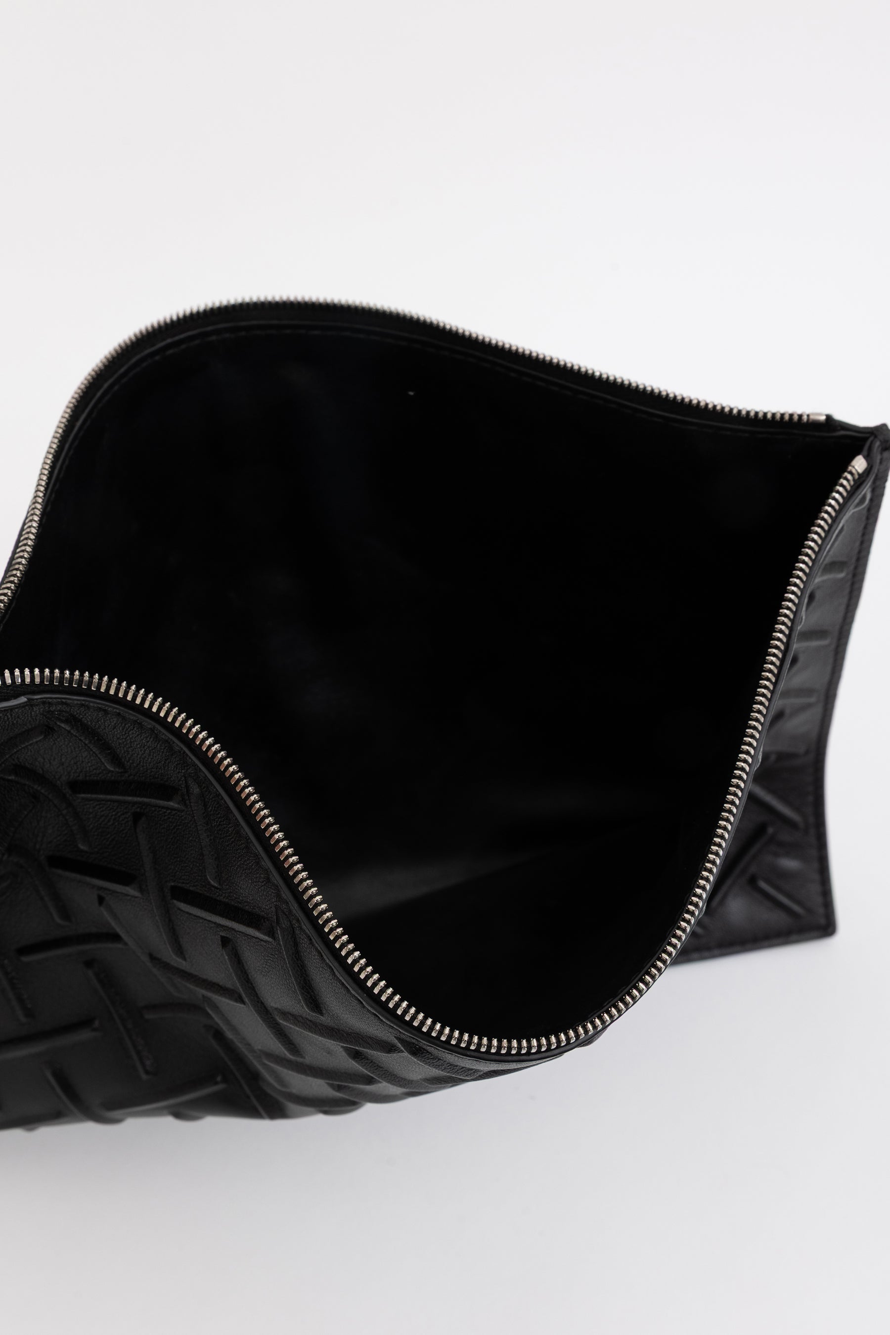 Nappa19 Graphic Pouch