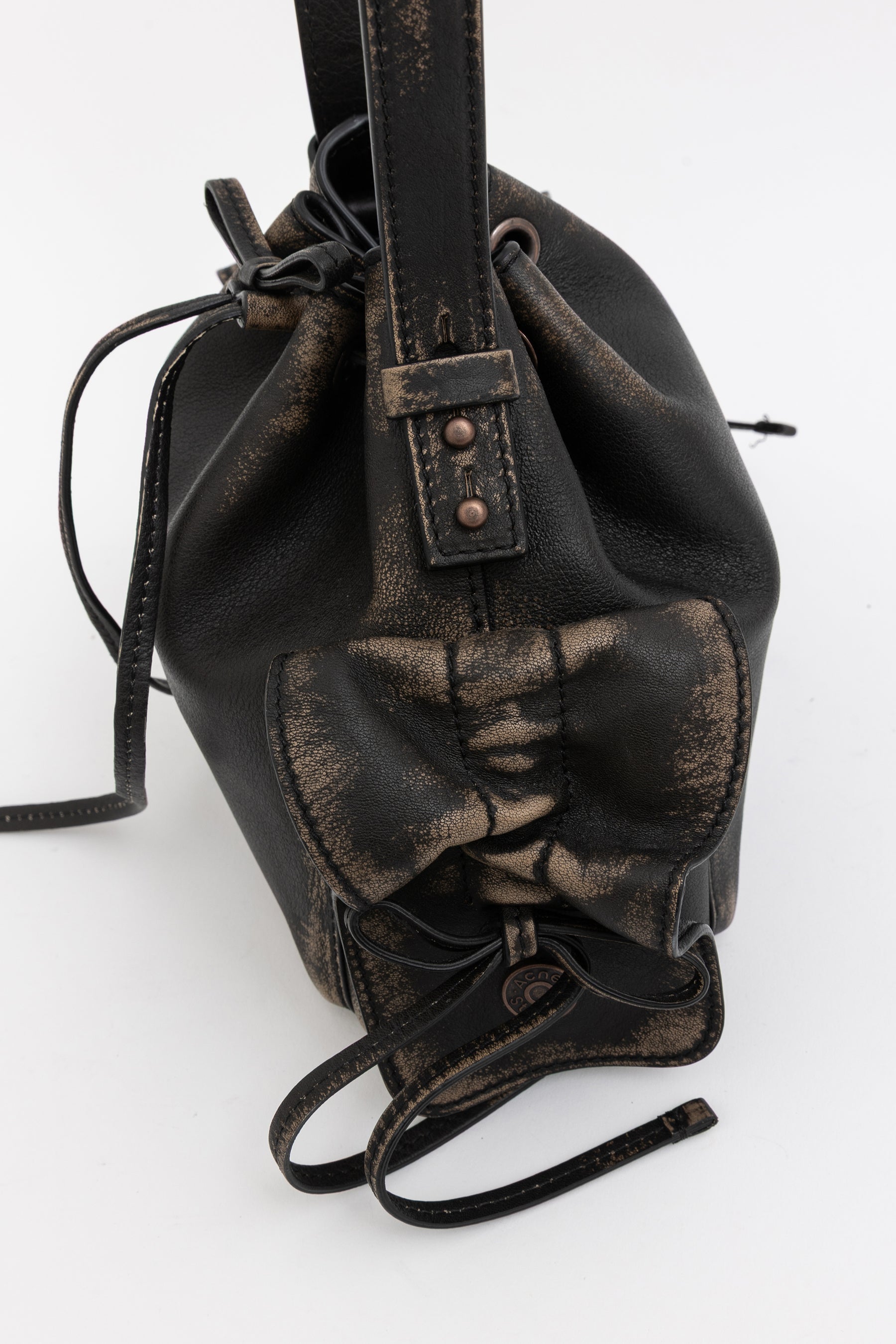 Multipocket Mini Bucket Bag
