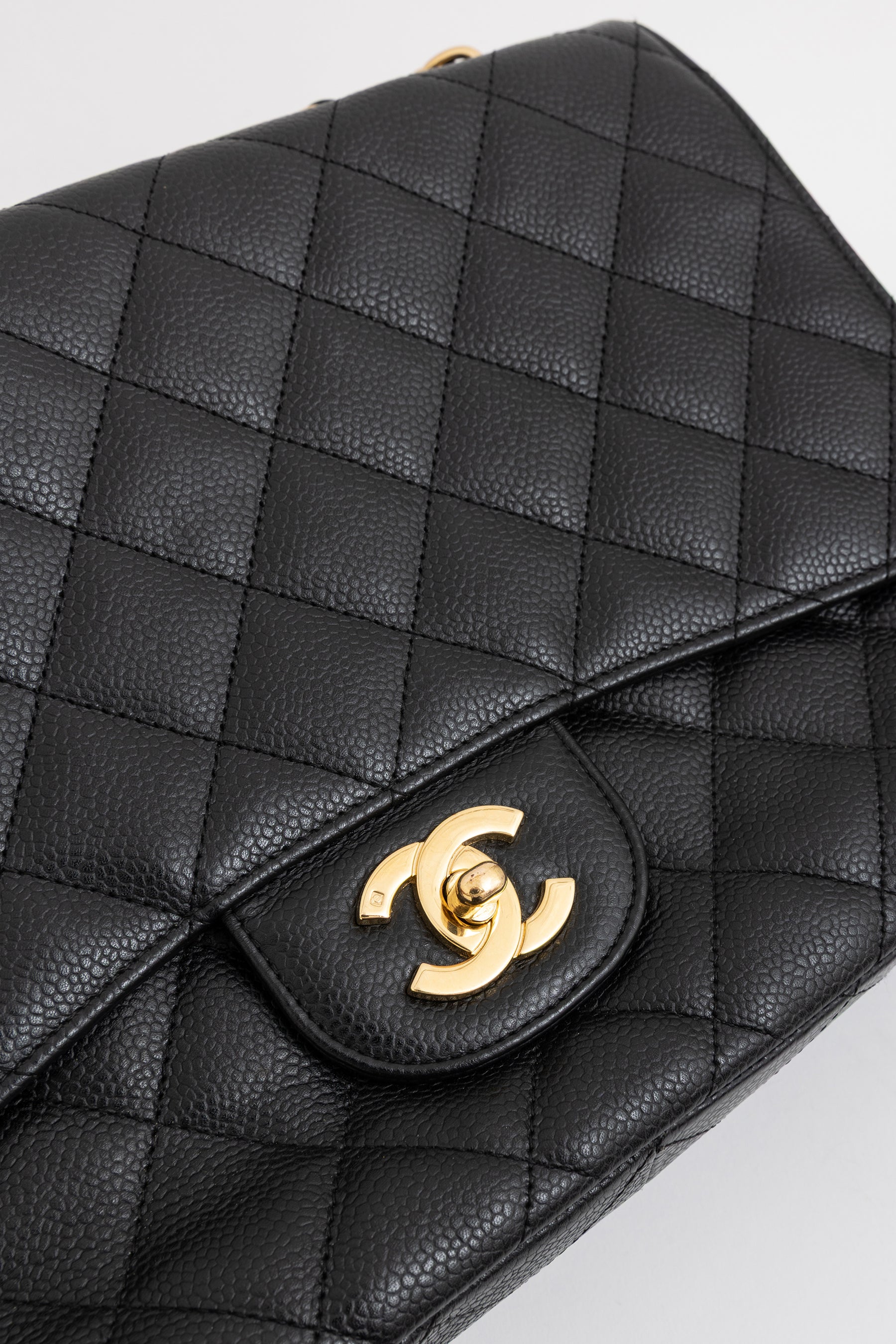 Jumbo Classic Flap Bag