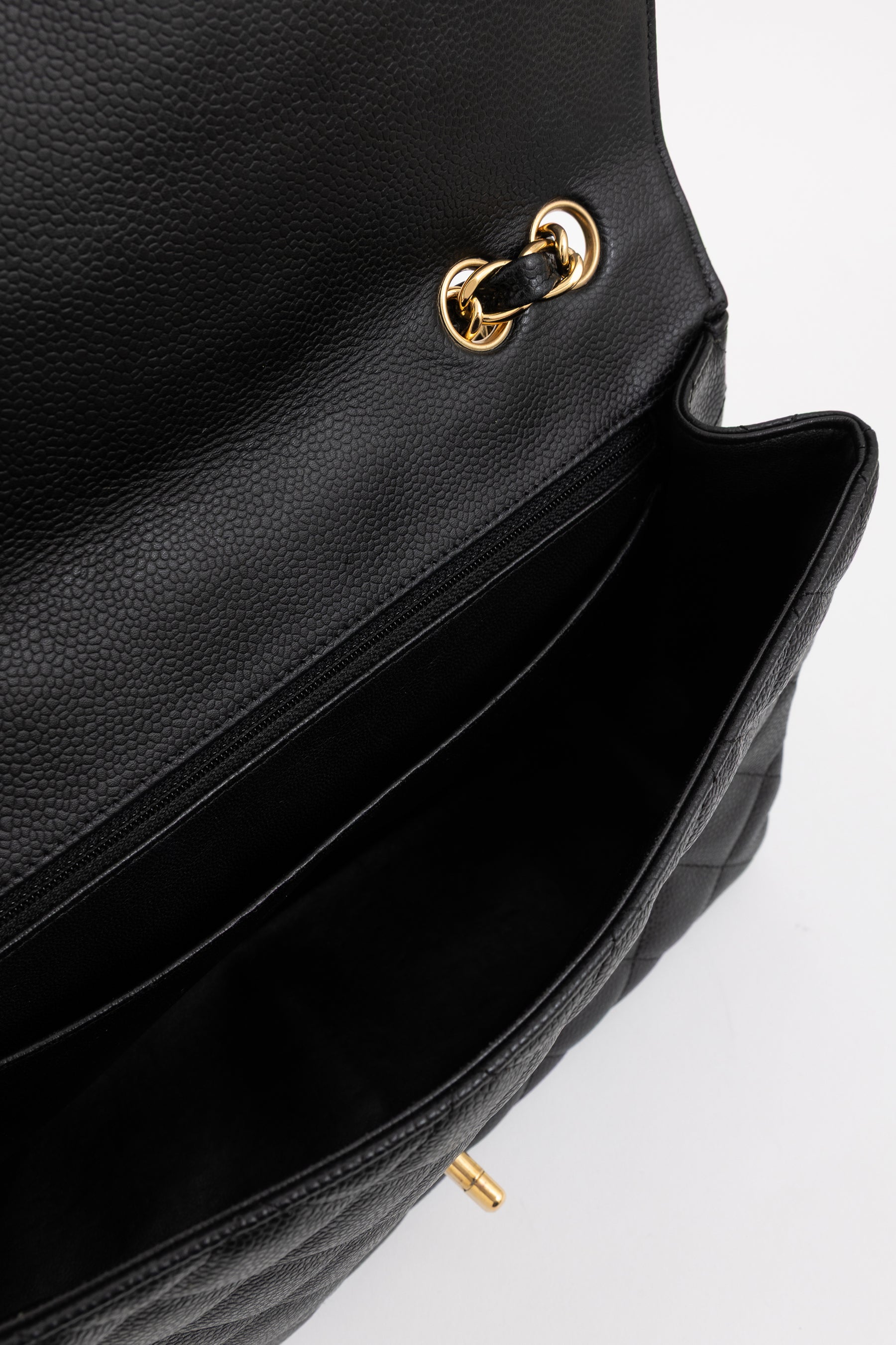 Jumbo Classic Flap Bag