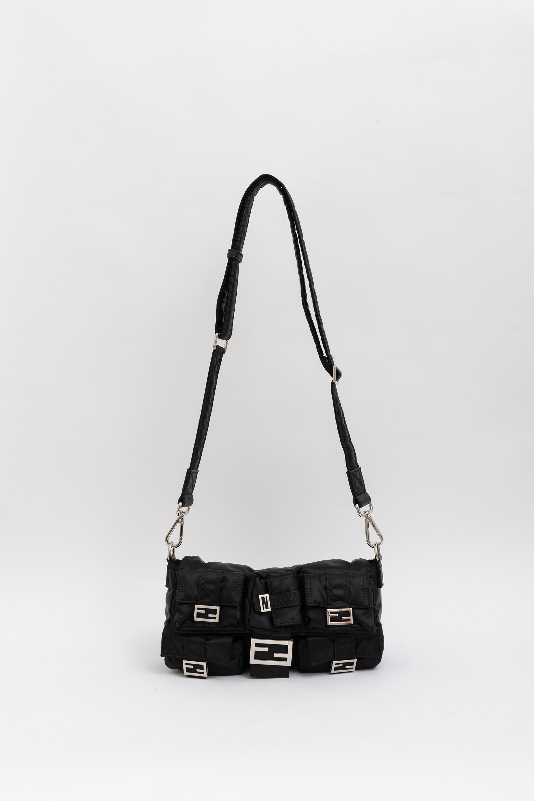 Multipocket Baguette Bag