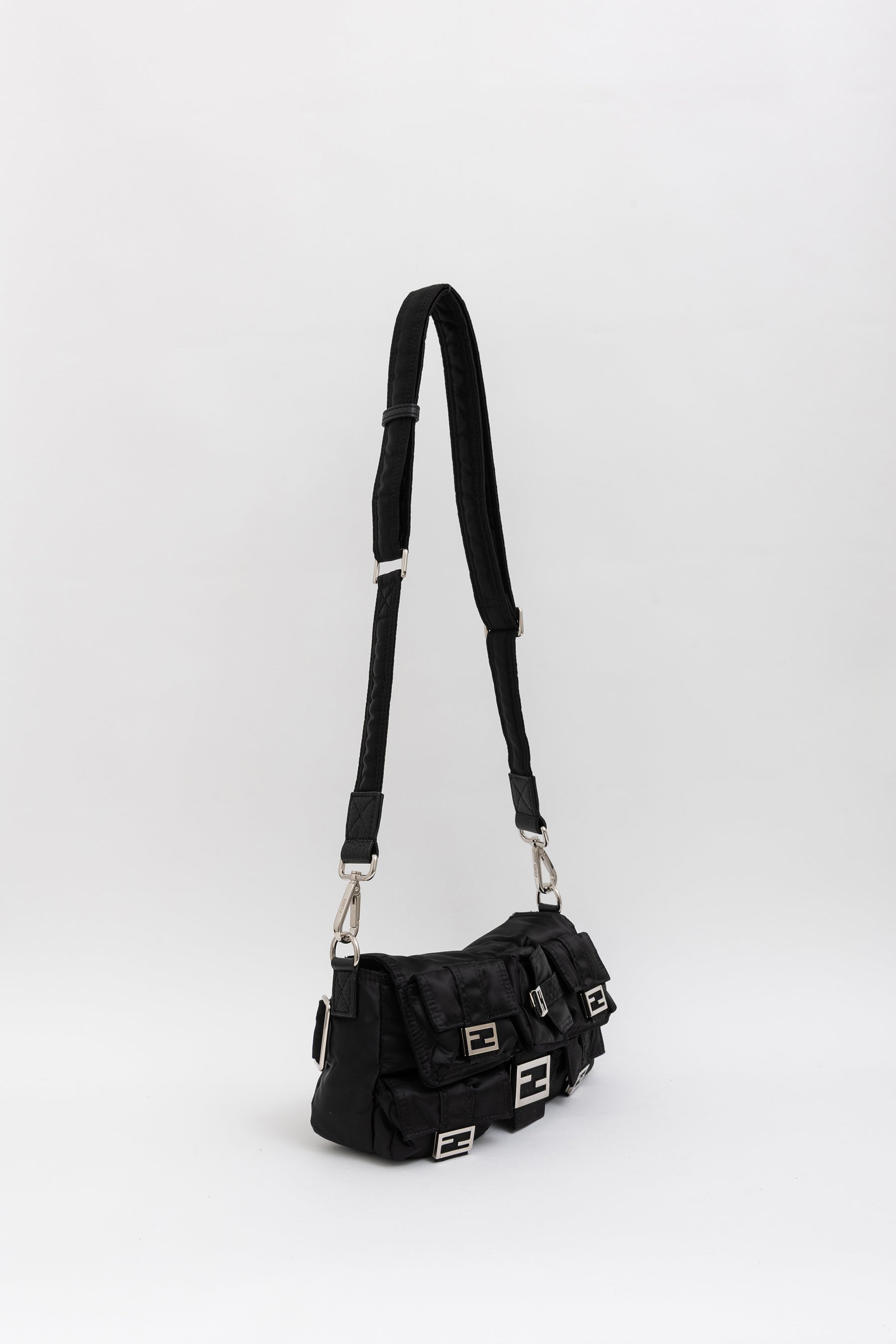 Multipocket Baguette Bag