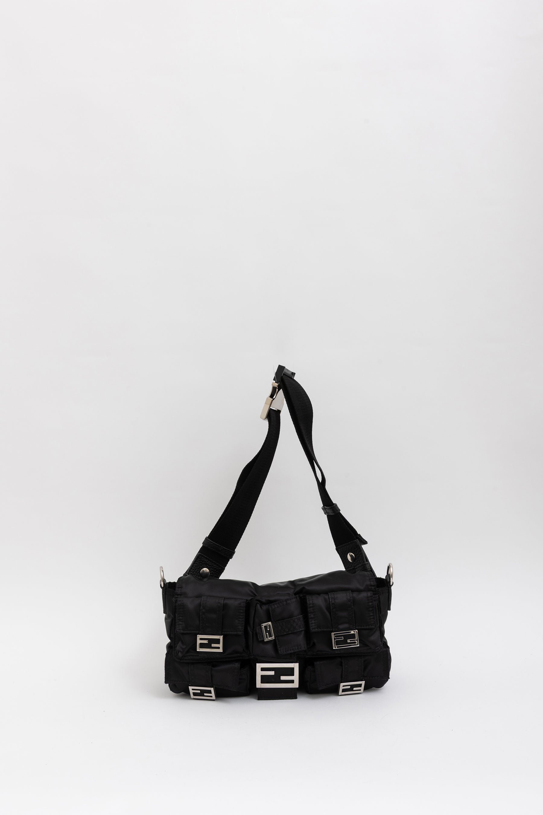 Multipocket Baguette Bag