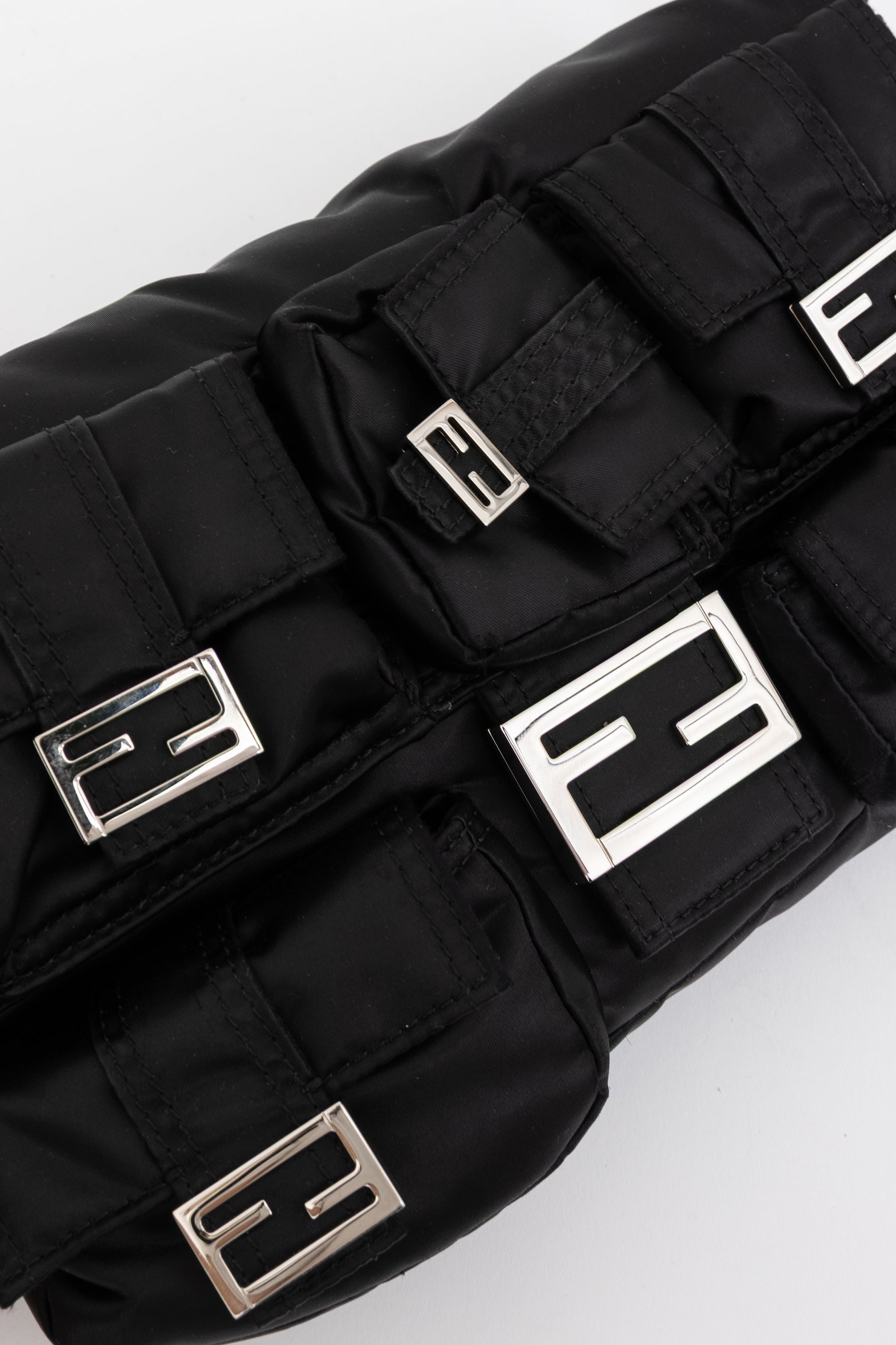 Multipocket Baguette Bag