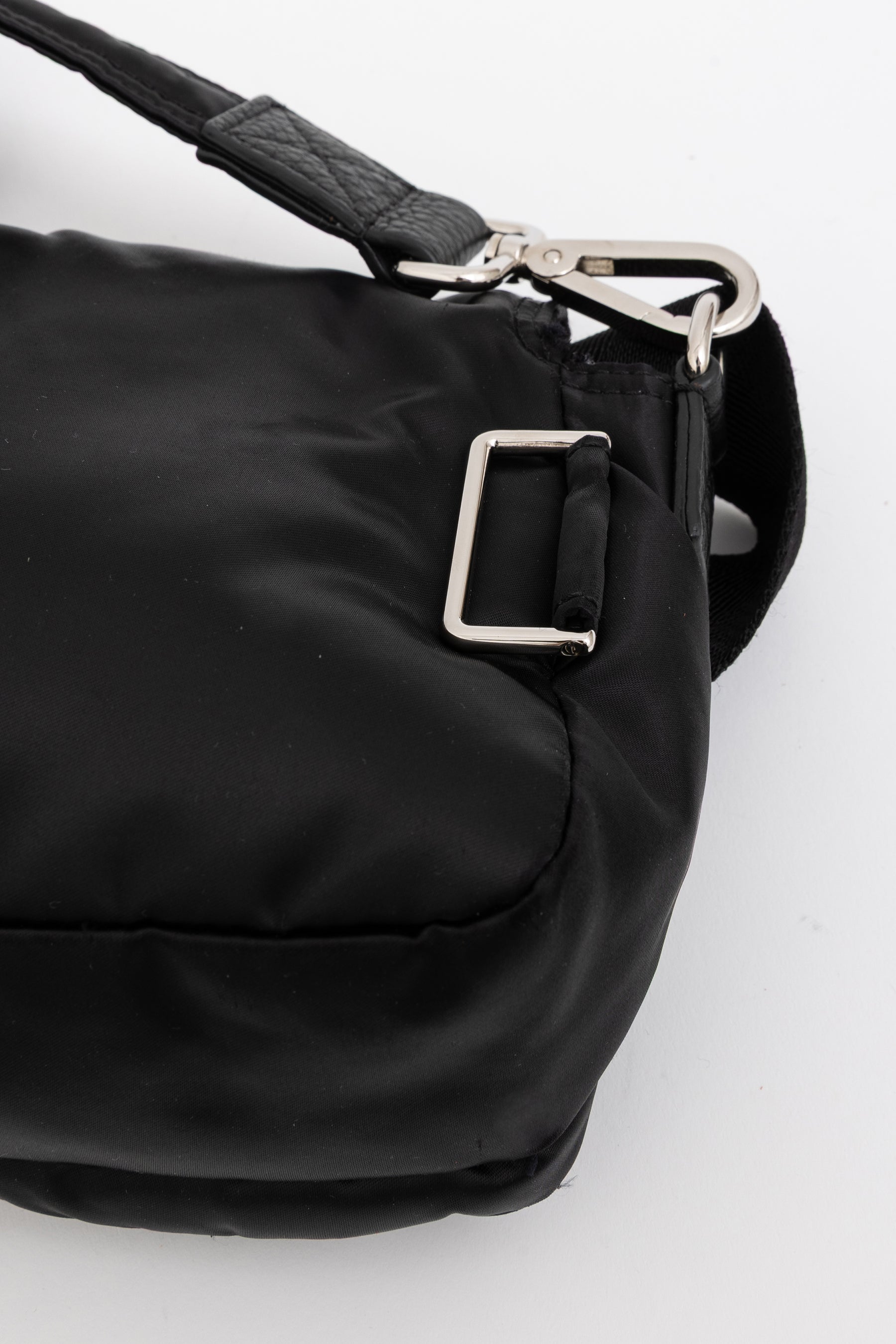 Multipocket Baguette Bag