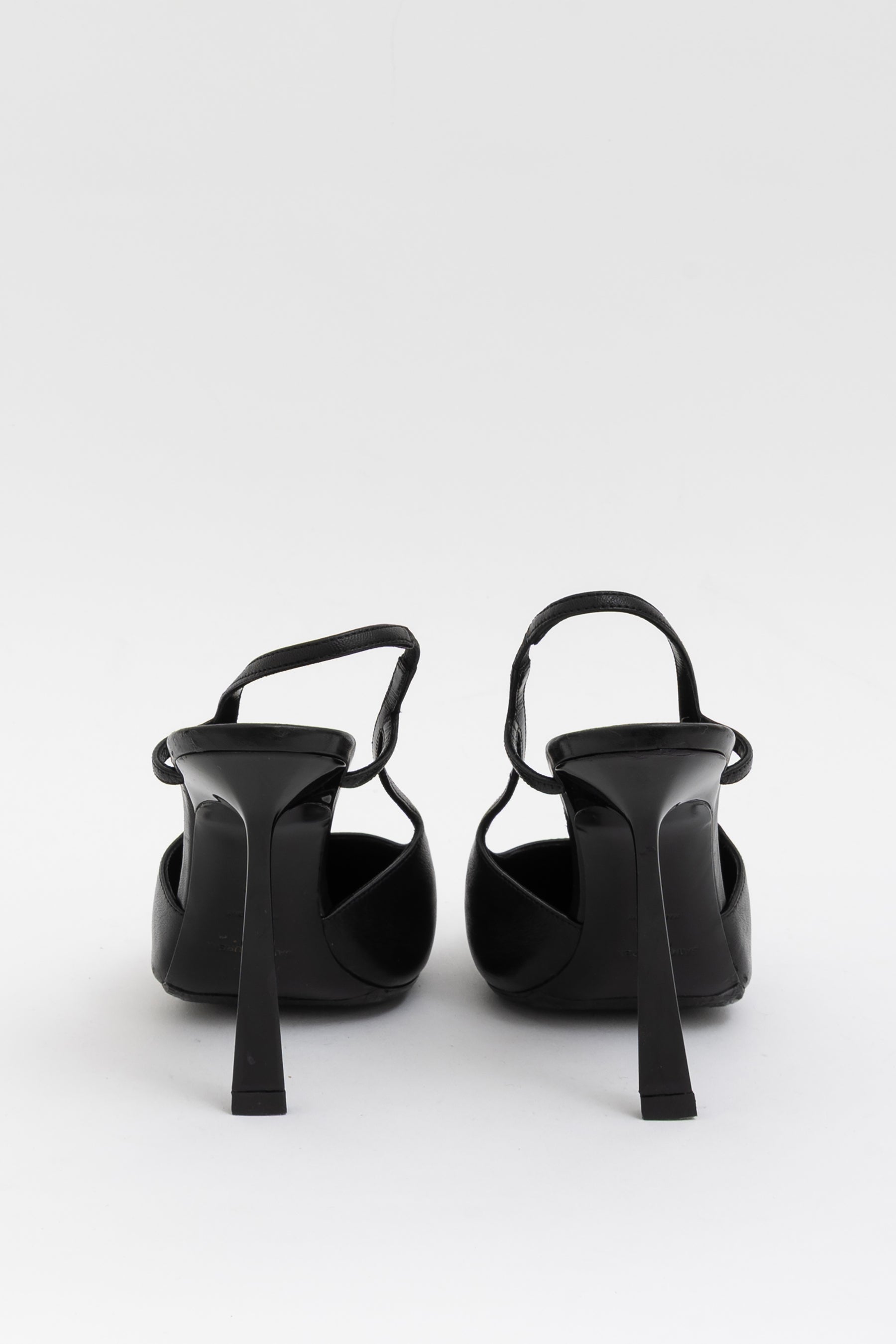 Jeanne Slingback Pumps