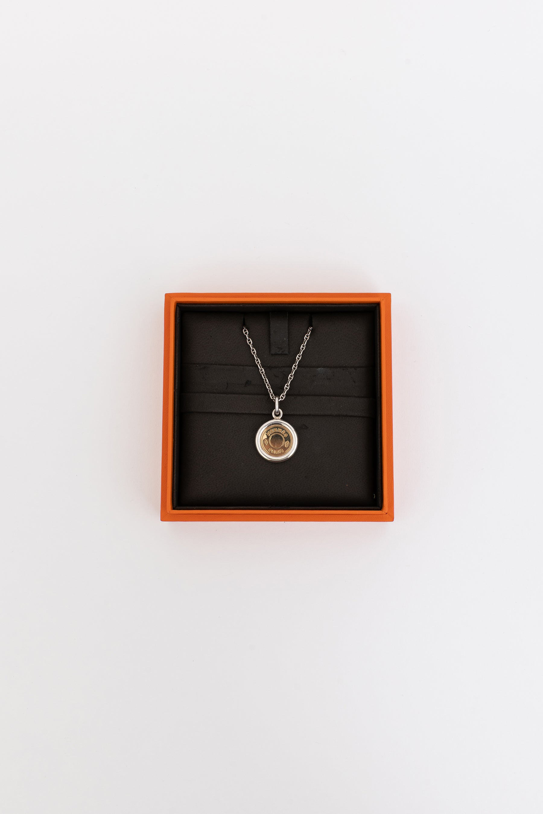 EGA Sellier Pendant