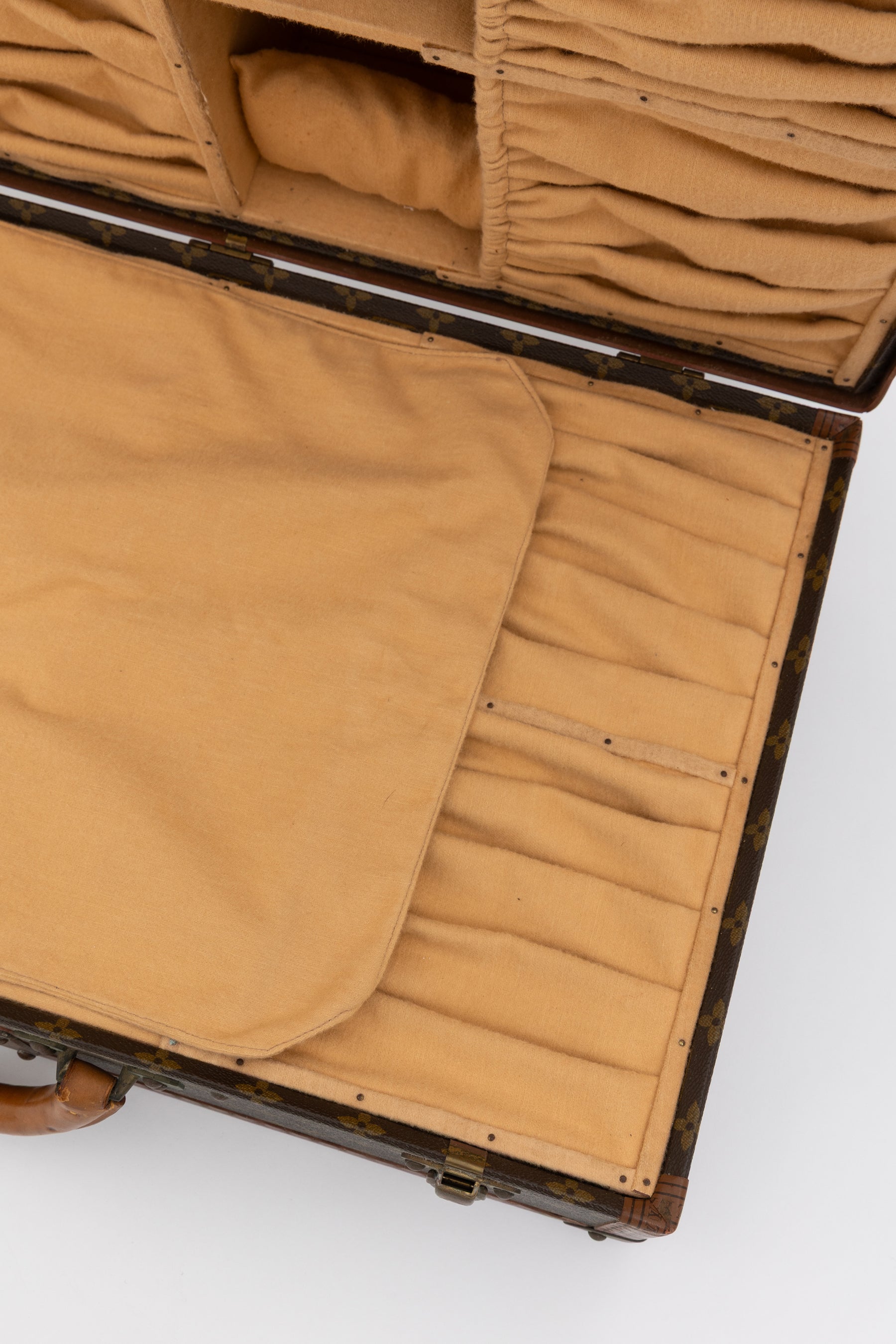 Gemine Shoe Trunk