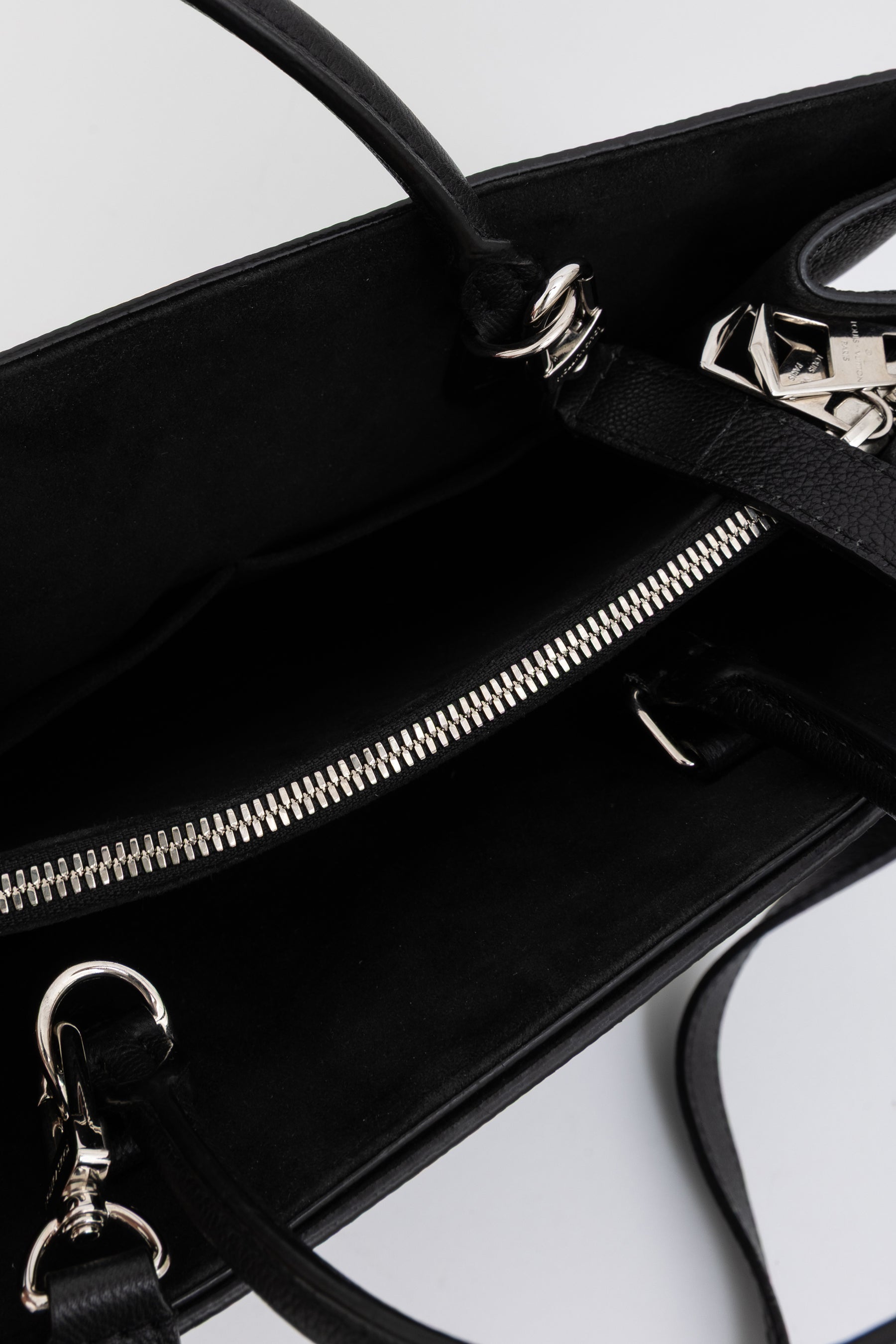 Twist Tote