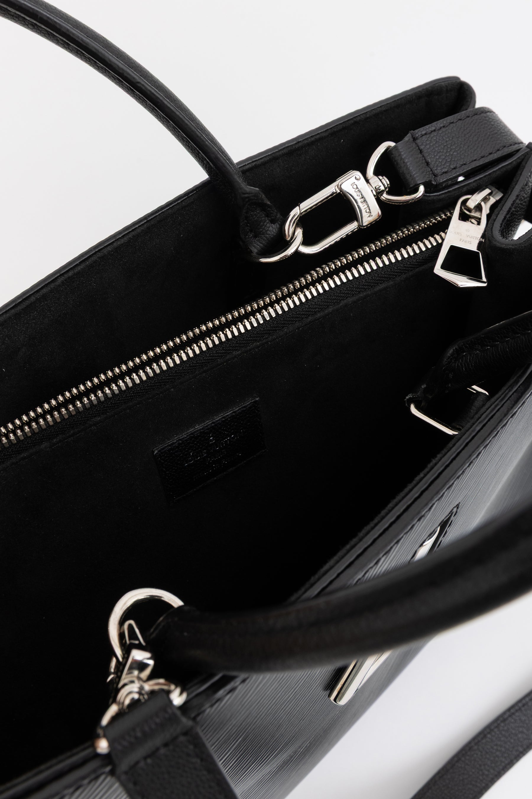 Twist Tote
