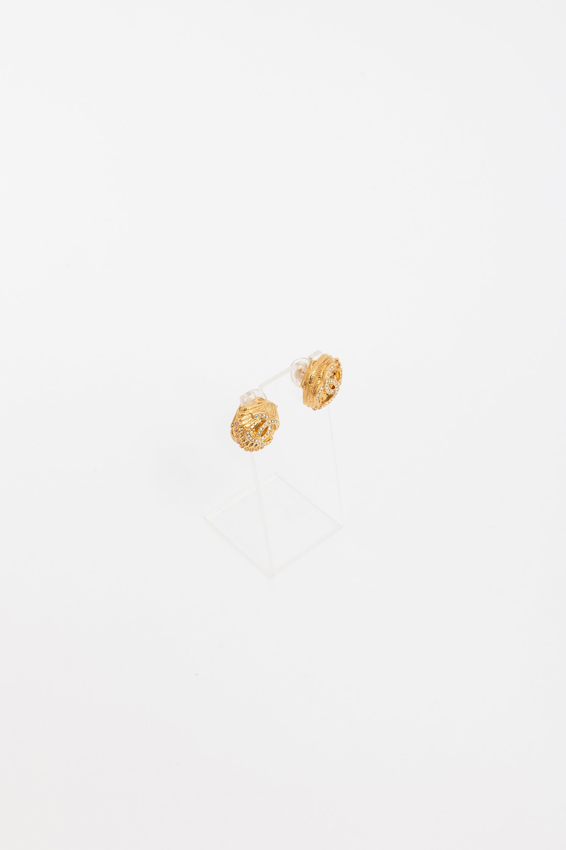 Clip On Clamshell Earrings