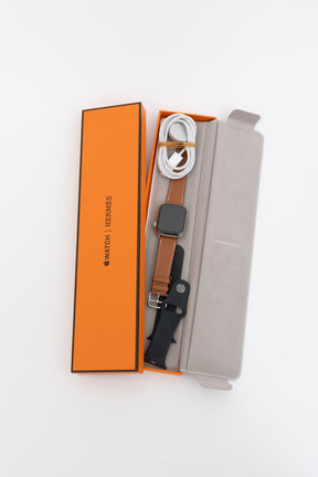 x Apple Watch with Two Straps