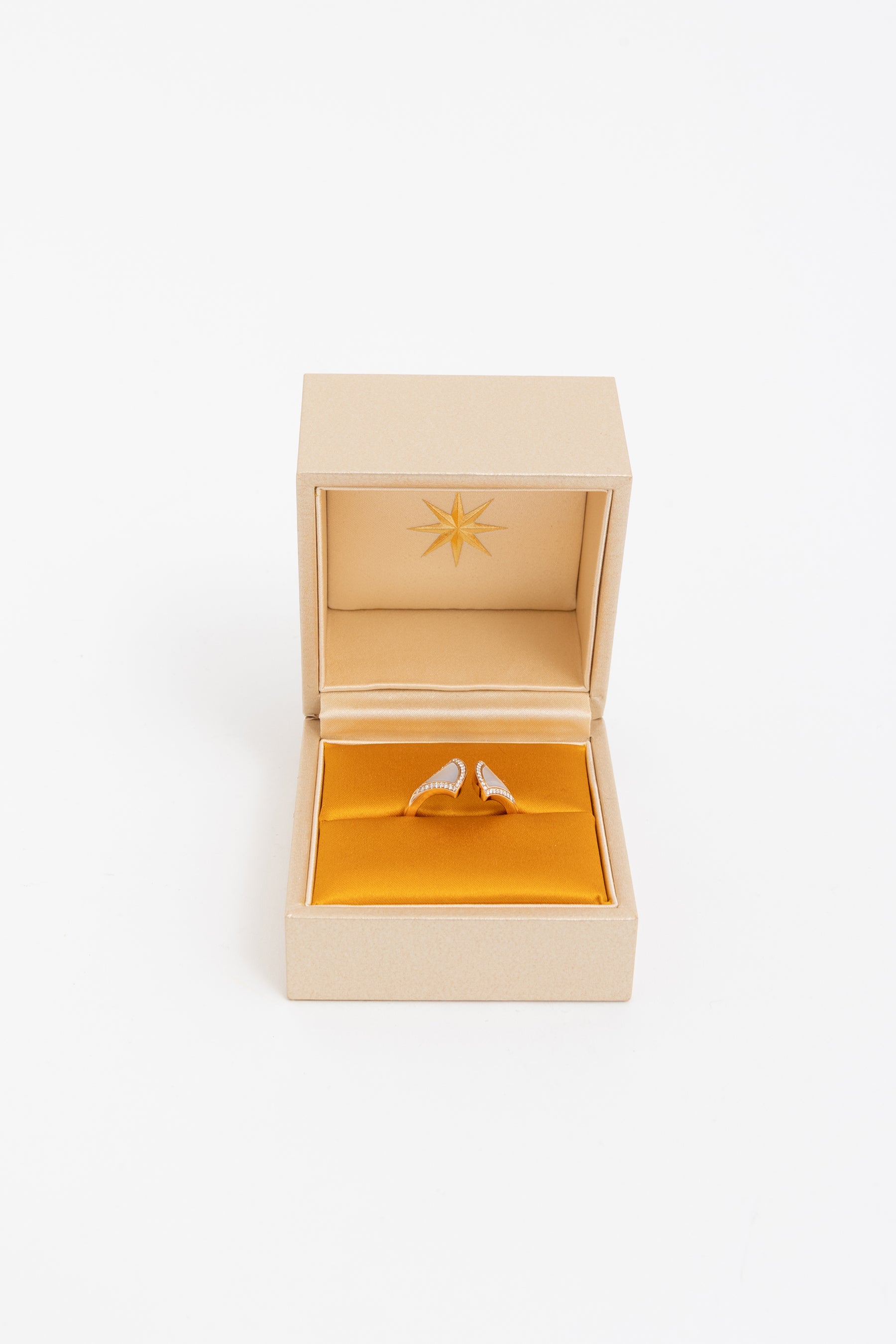 Divas’ Dream Ring