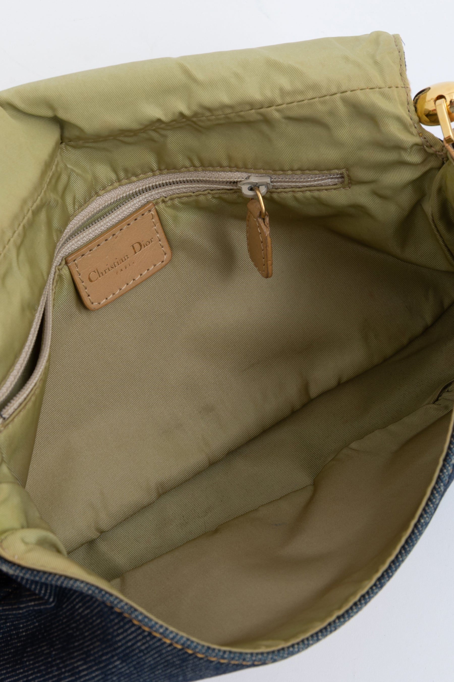Malice Shoulder Bag
