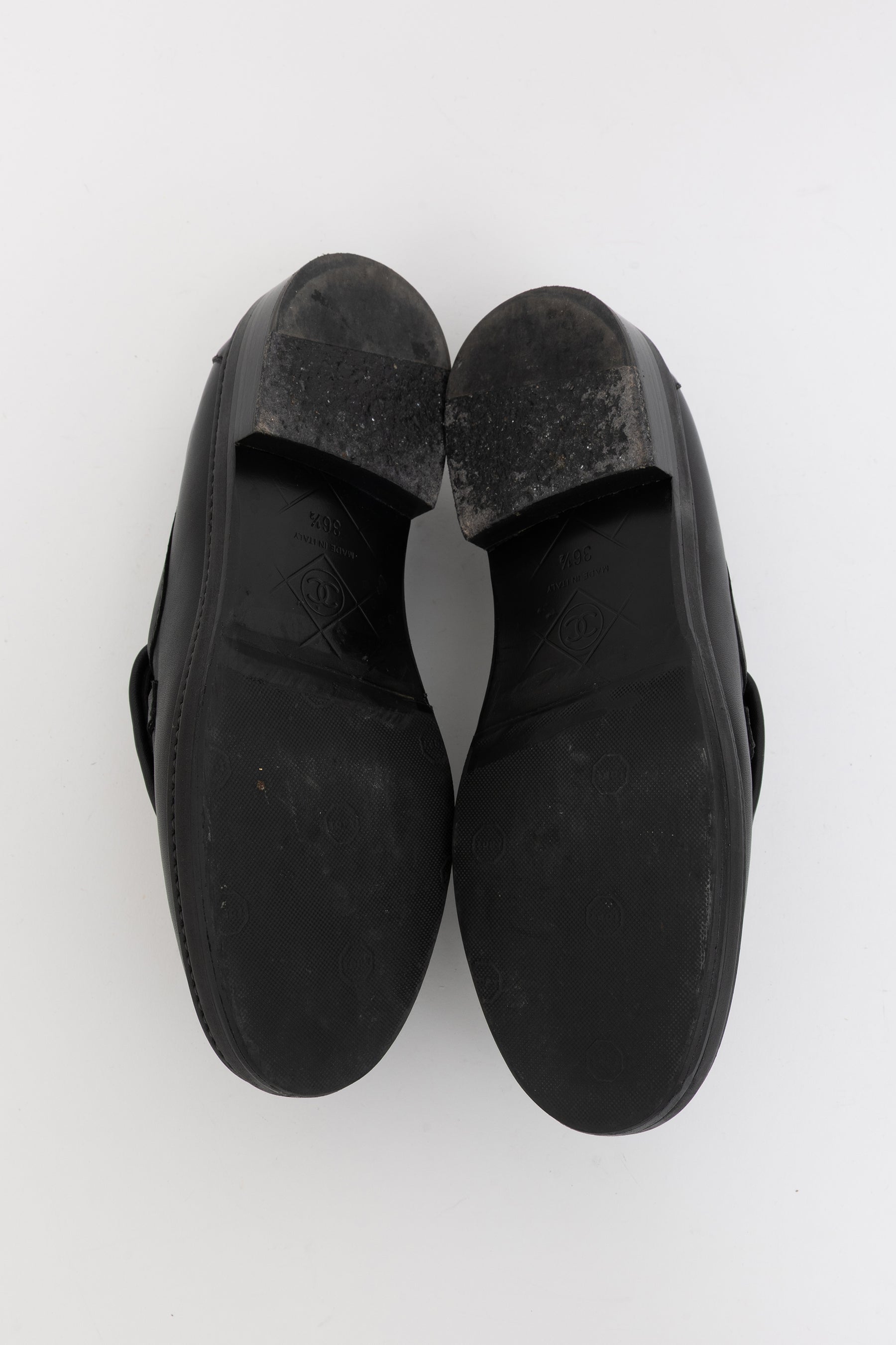 Turnlock Mocassins
