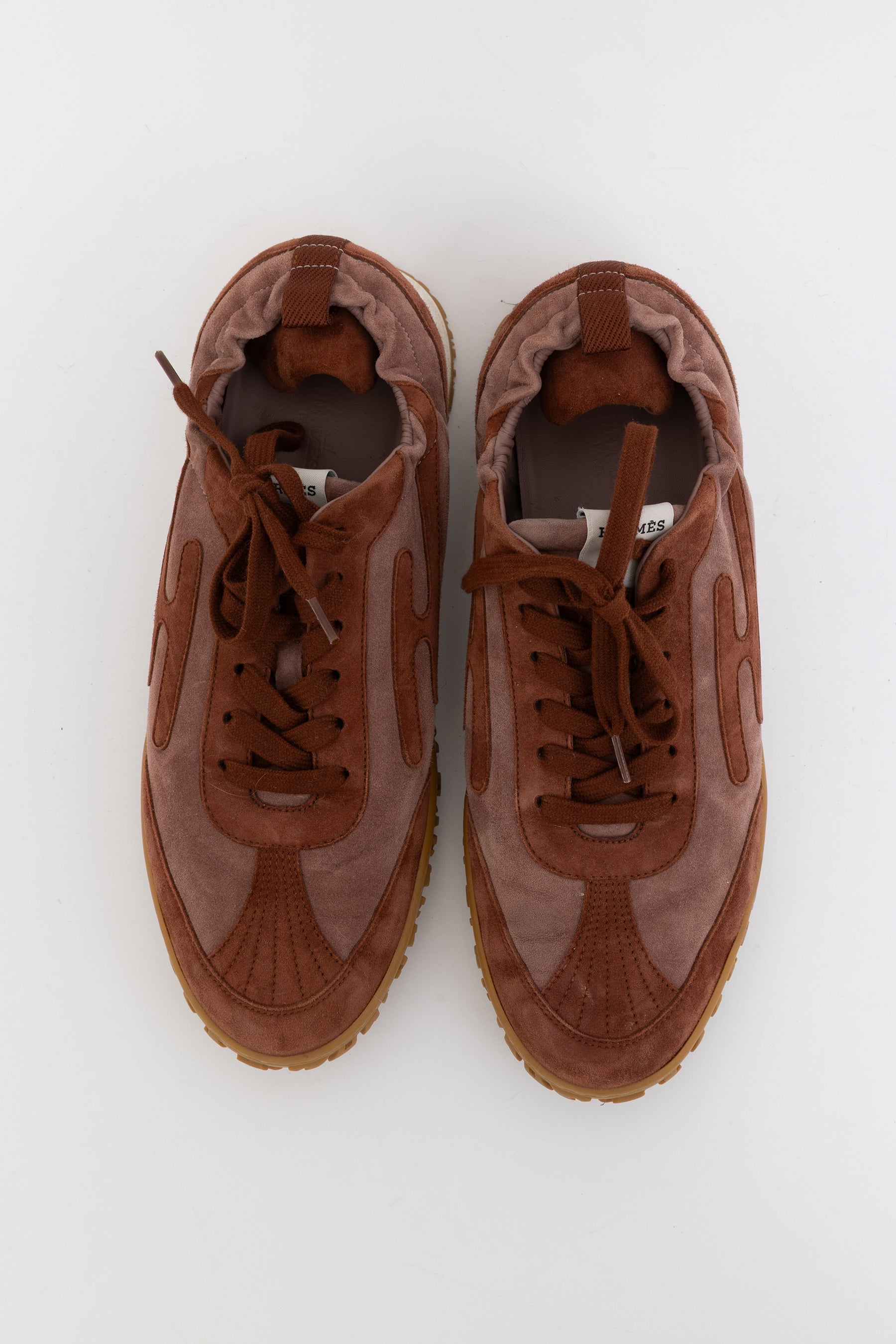 Jet Sneakers