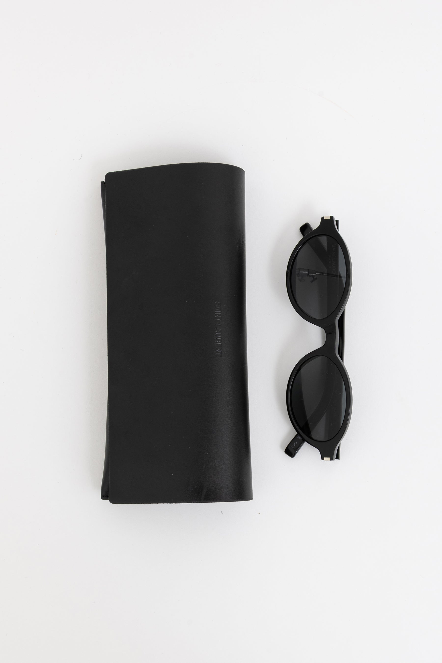 Jeanne Oval Sunglasses