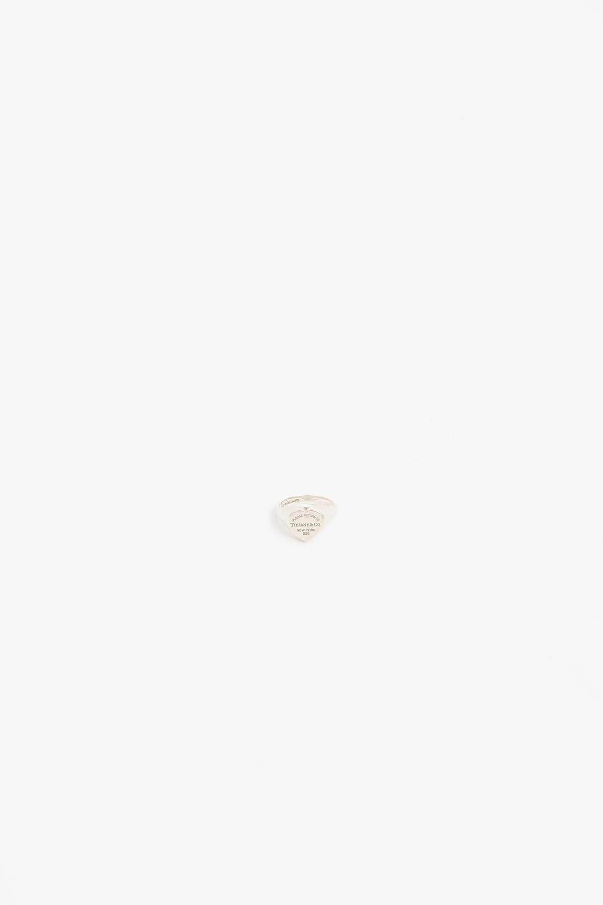 Return to Tiffany Heart Signet Ring