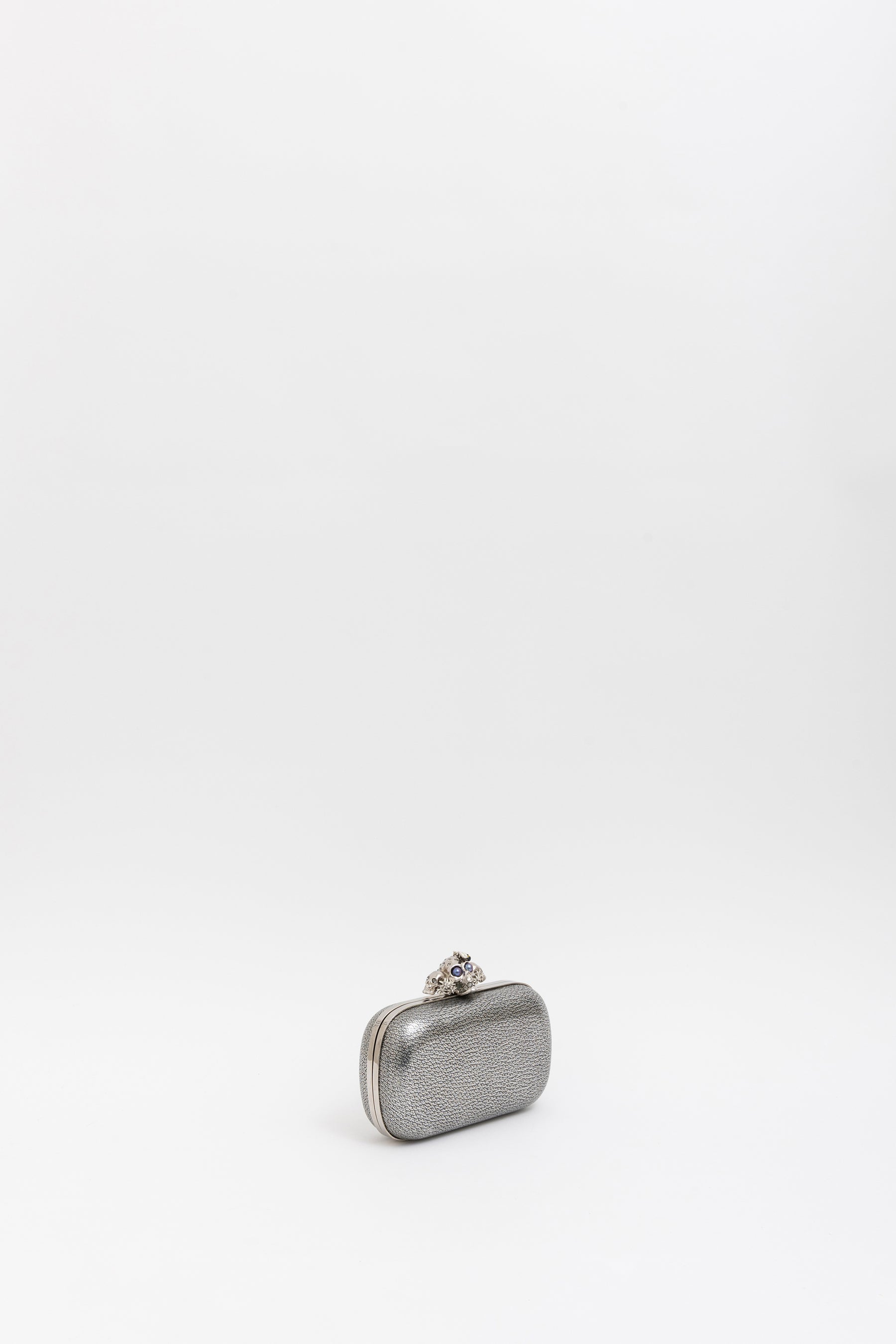 Skull Clutch