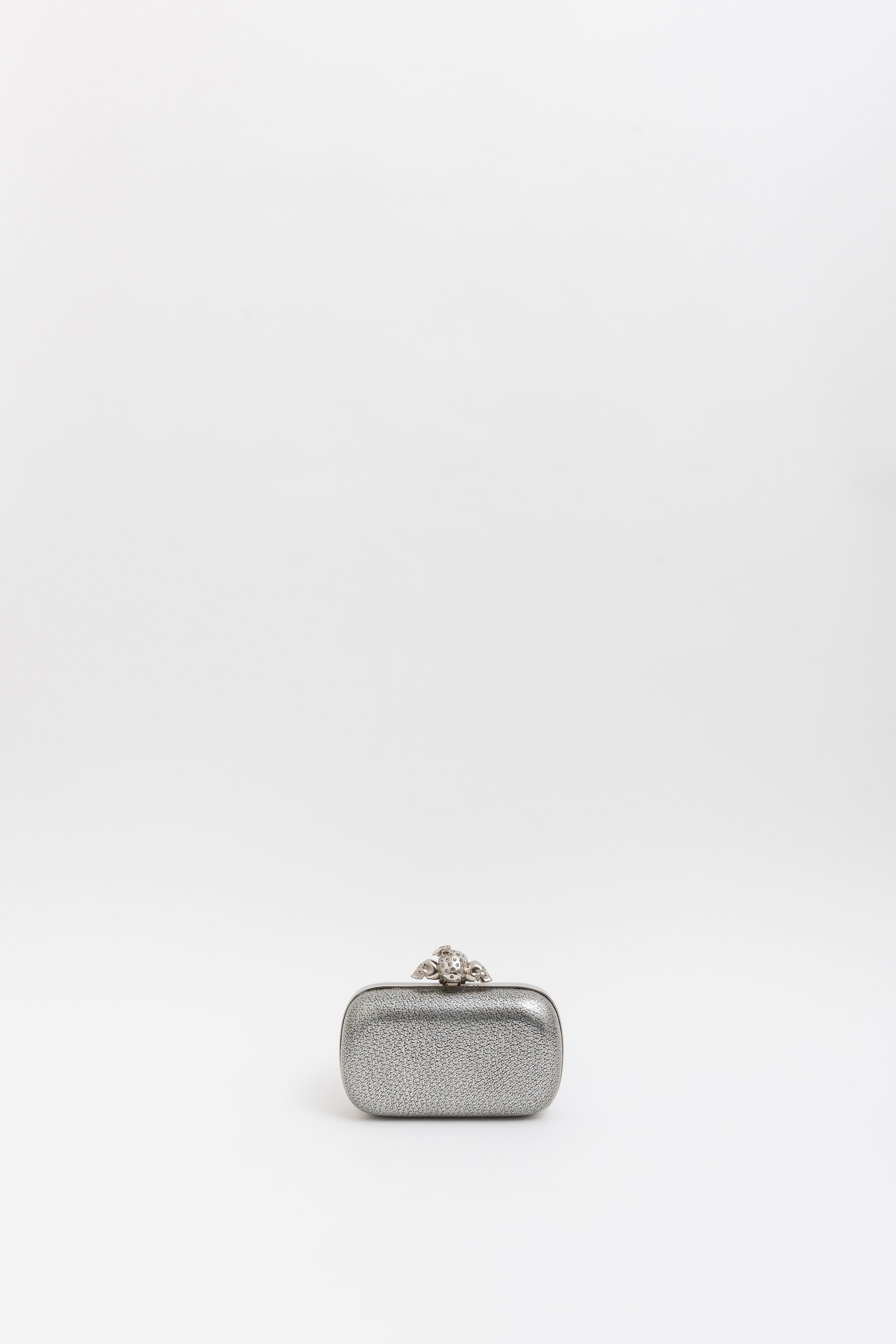Skull Clutch