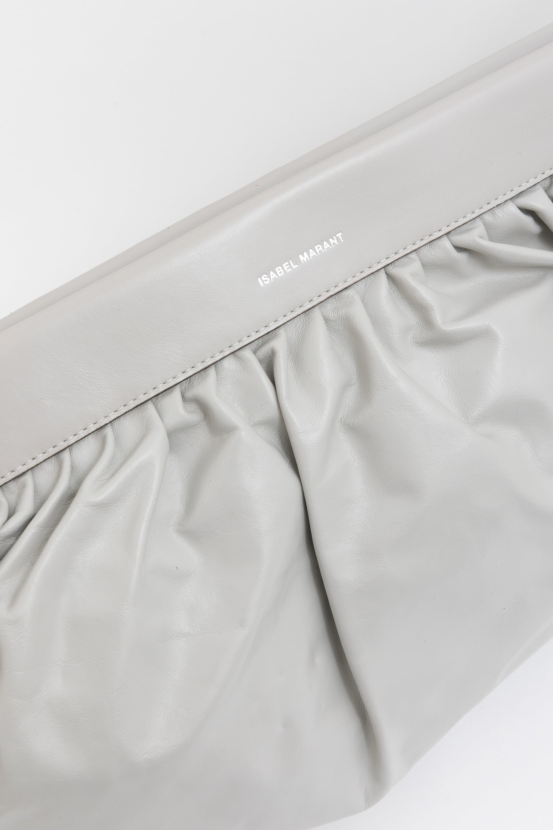 Luz Clutch