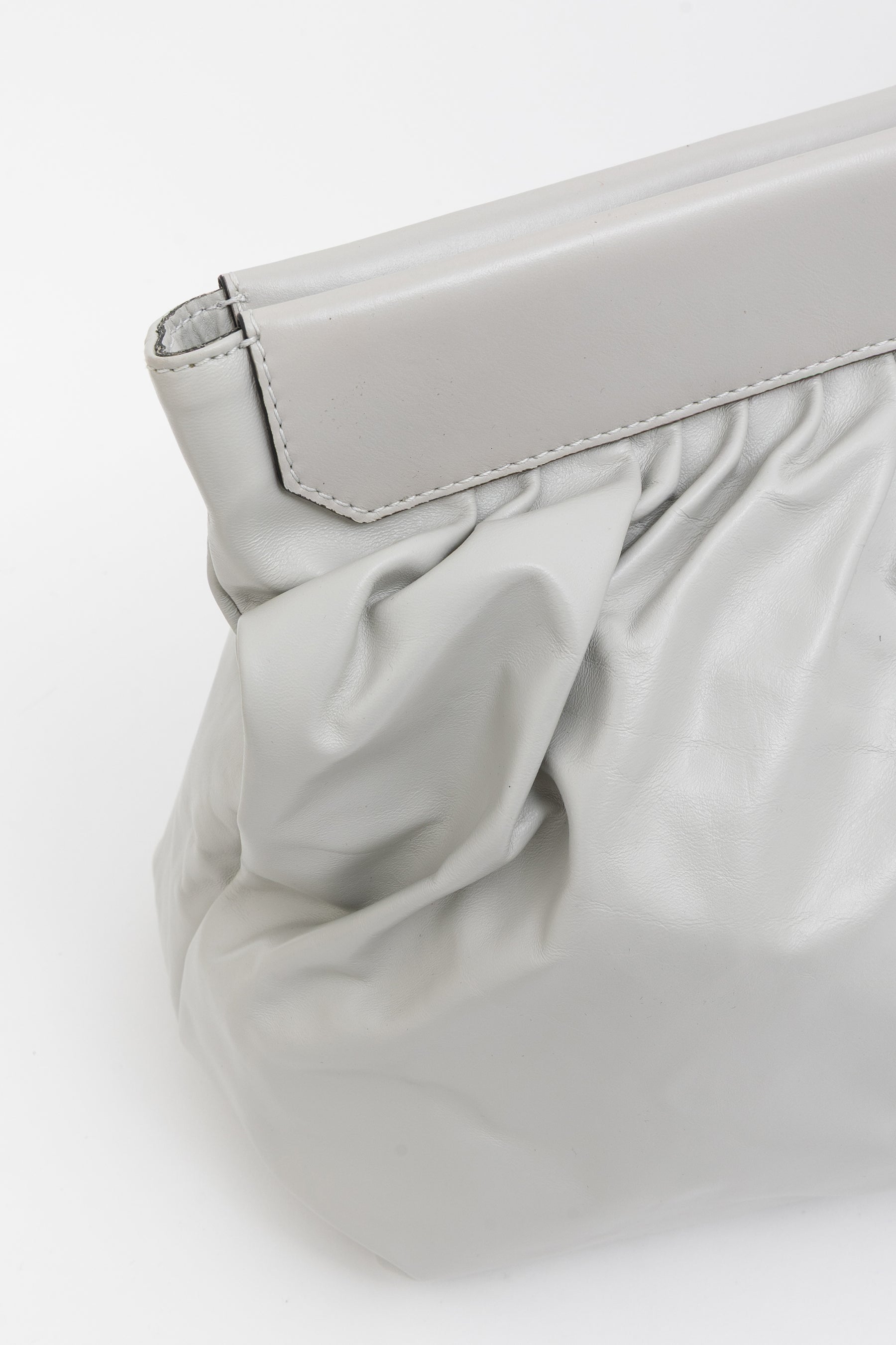Luz Clutch