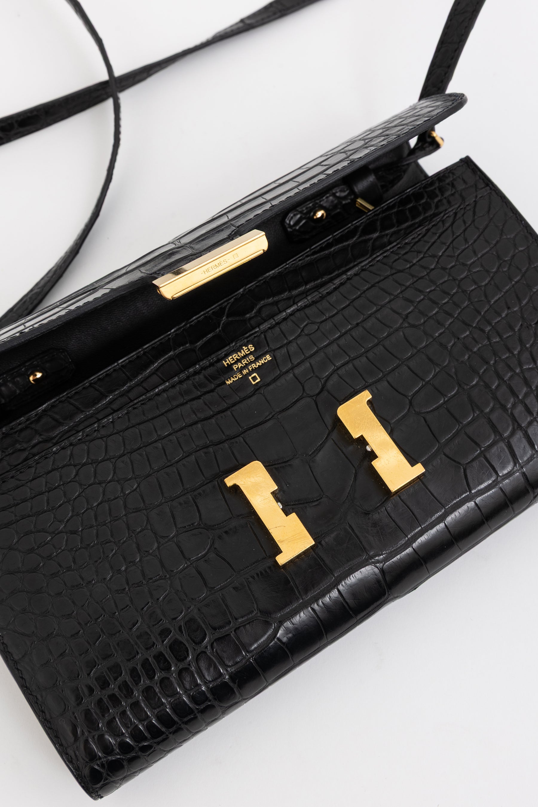 Constance To Go Wallet