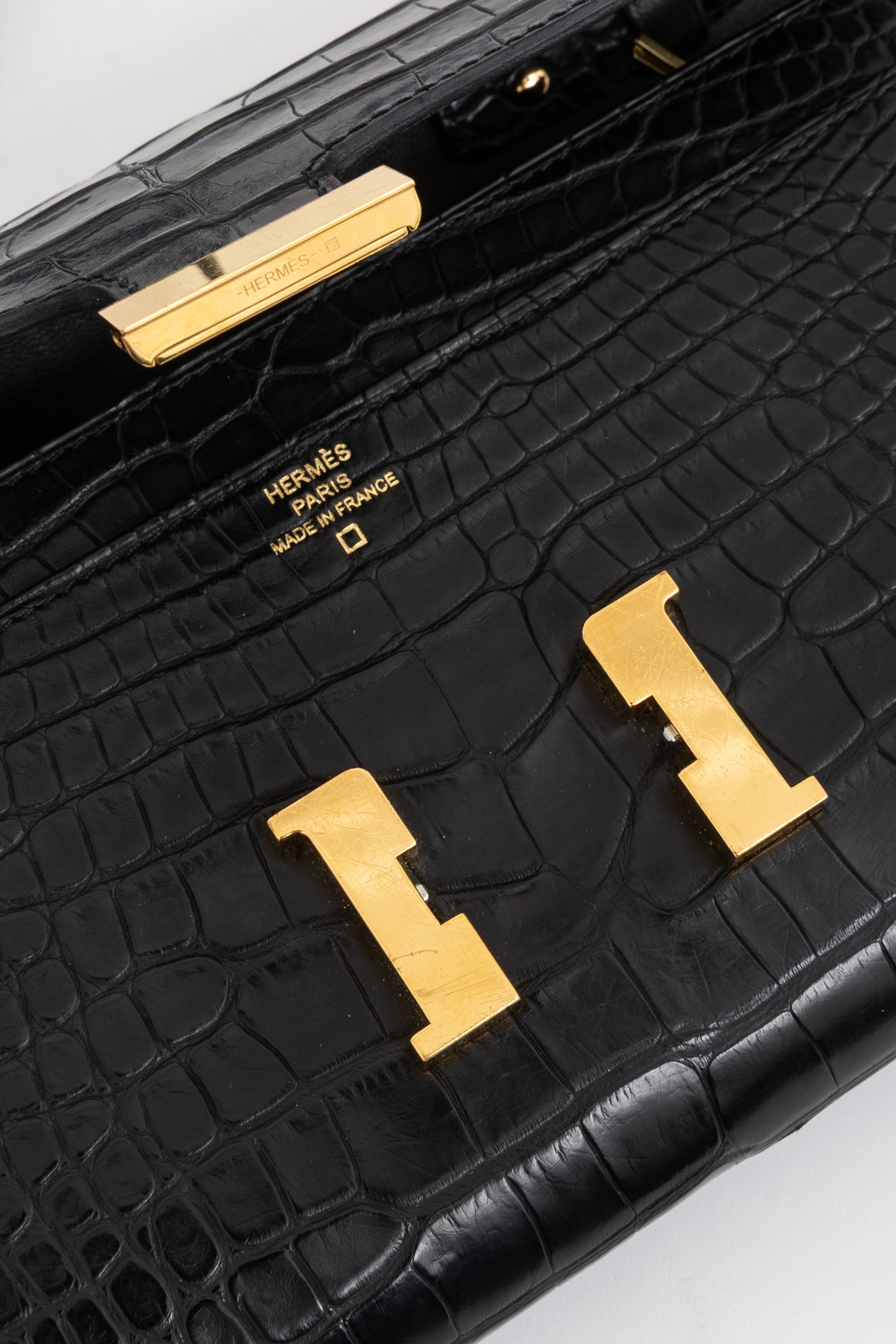 Constance To Go Wallet