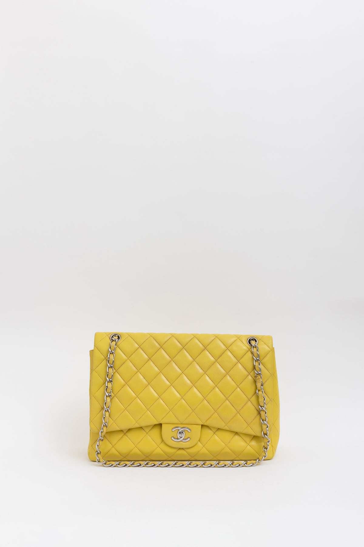 Maxi Classic Flap Bag