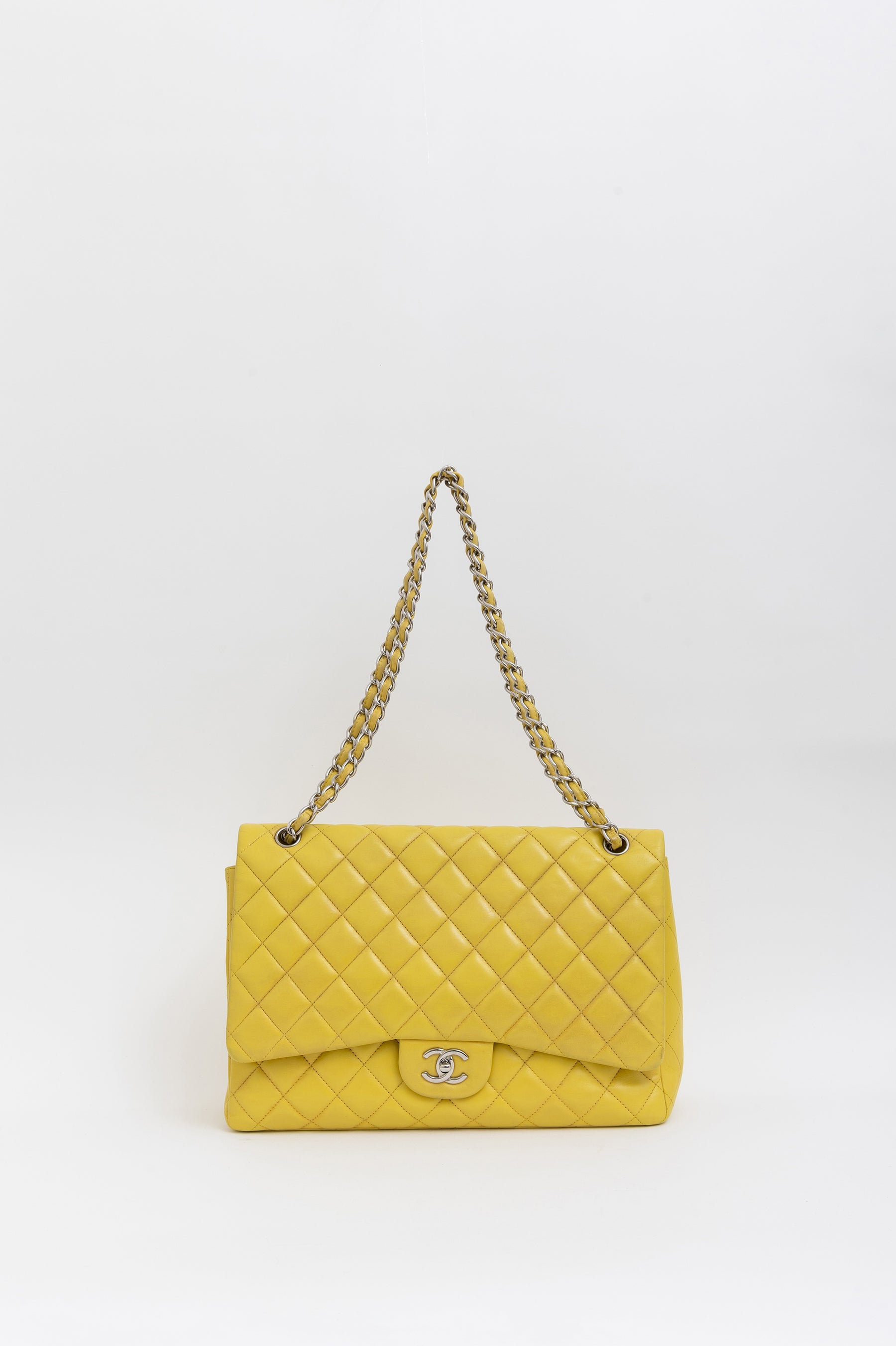 Maxi Classic Flap Bag