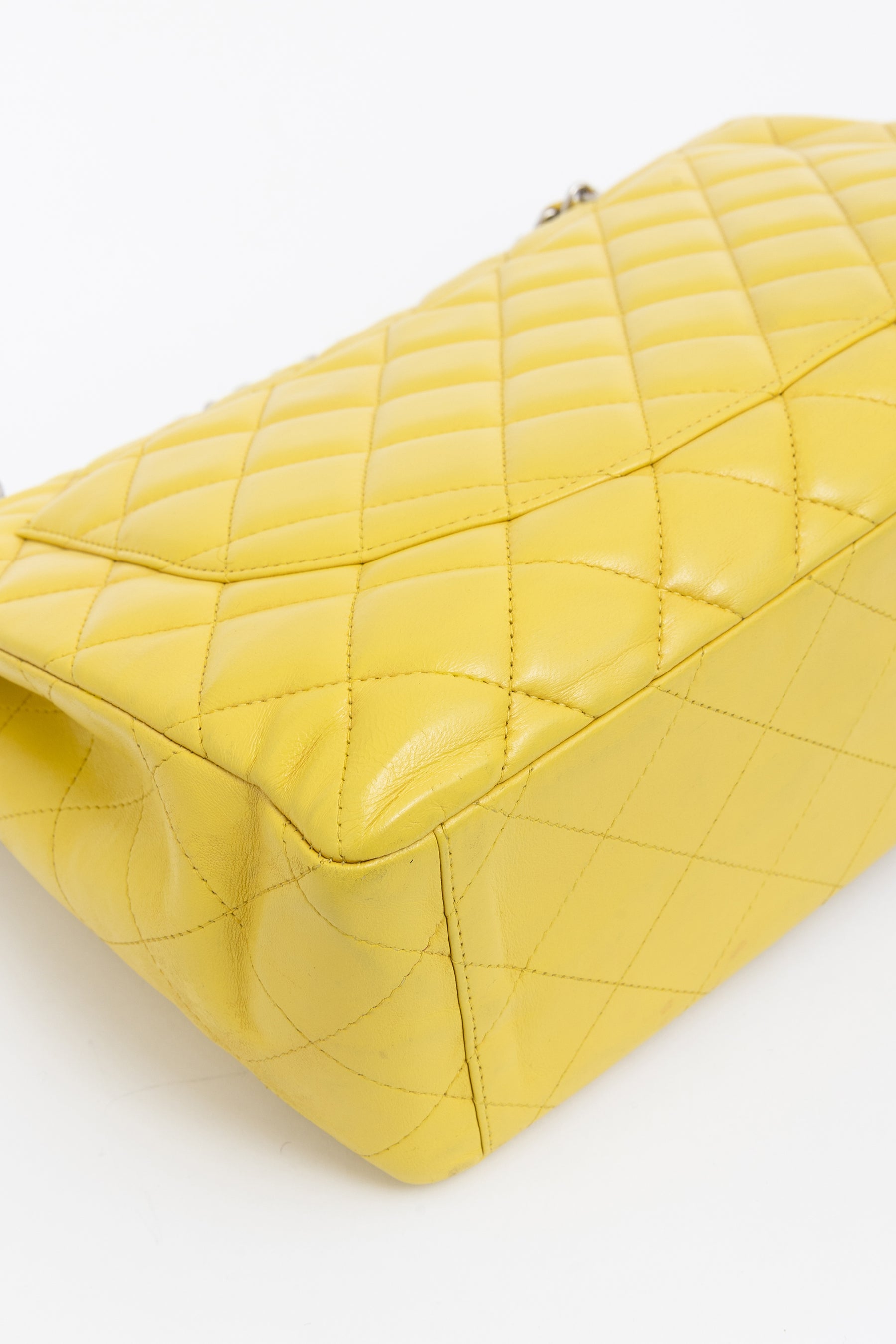 Maxi Classic Flap Bag