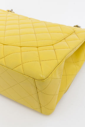Maxi Classic Flap Bag